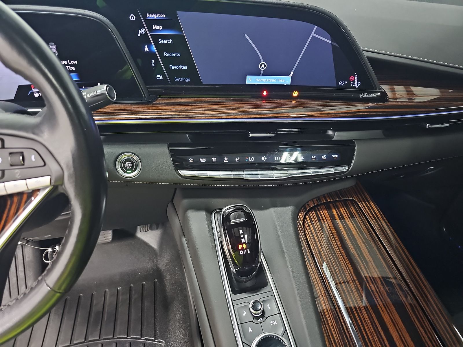 2022 Cadillac Escalade ESV Premium Luxury AWD