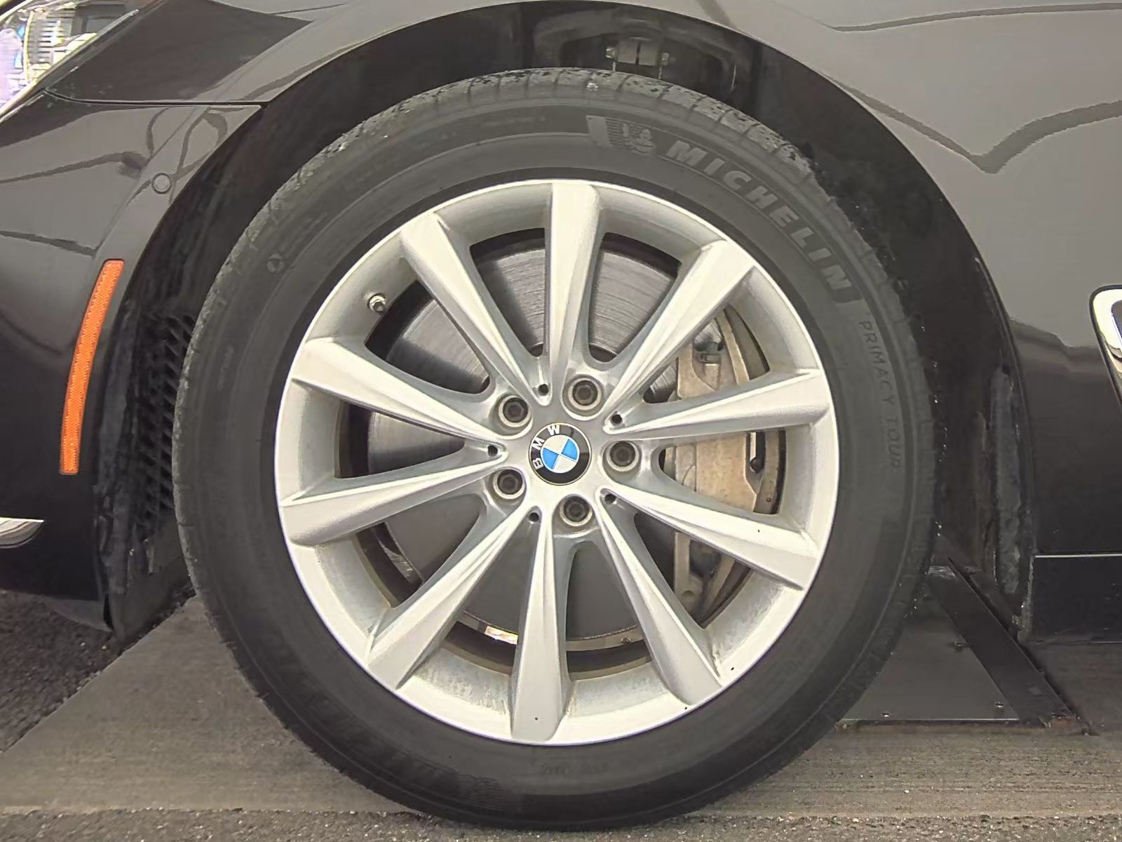 2017 BMW 7 Series 750i xDrive AWD