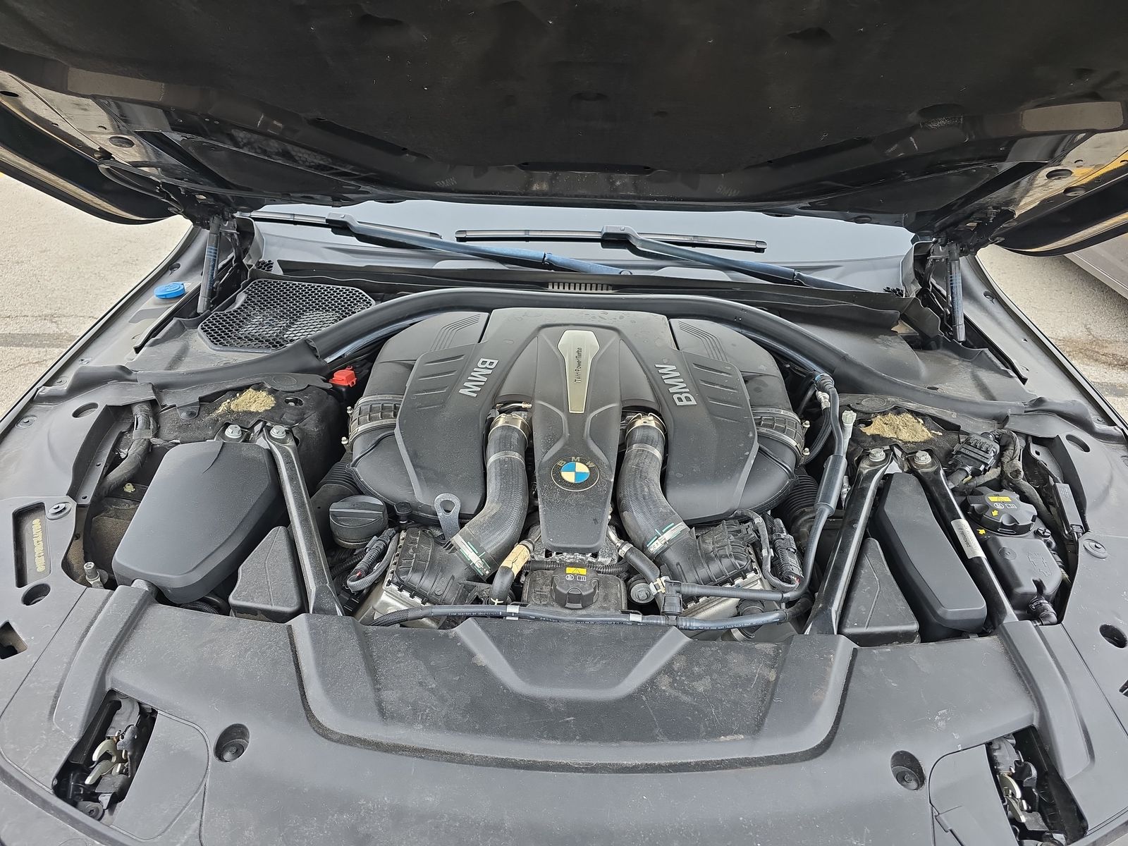 2017 BMW 7 Series 750i xDrive AWD