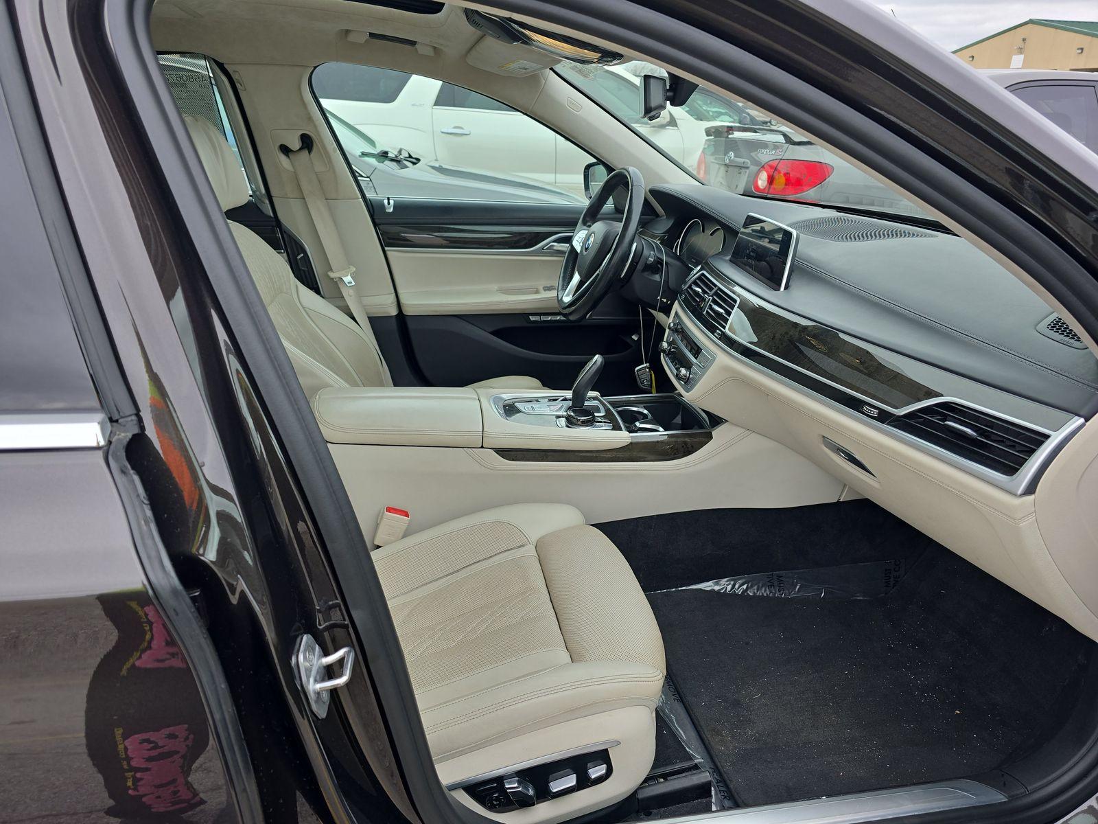 2017 BMW 7 Series 750i xDrive AWD