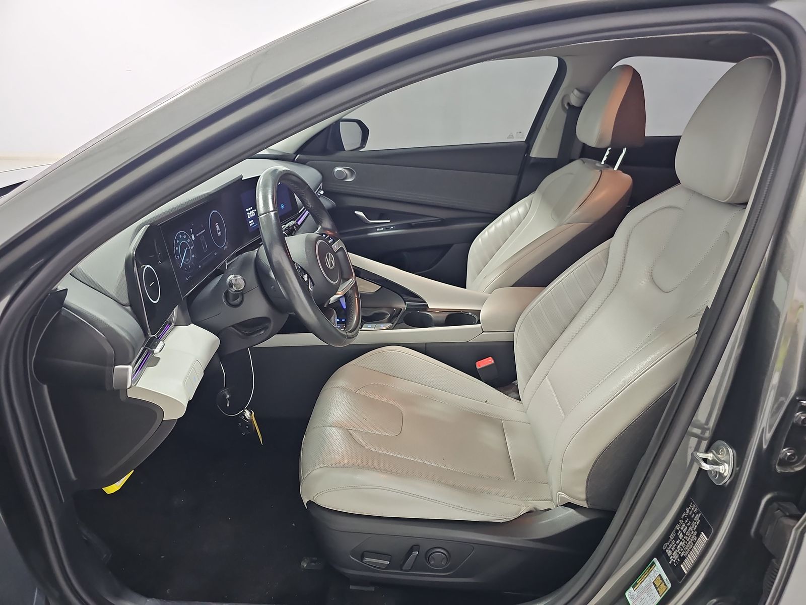 2024 Hyundai Elantra Limited FWD