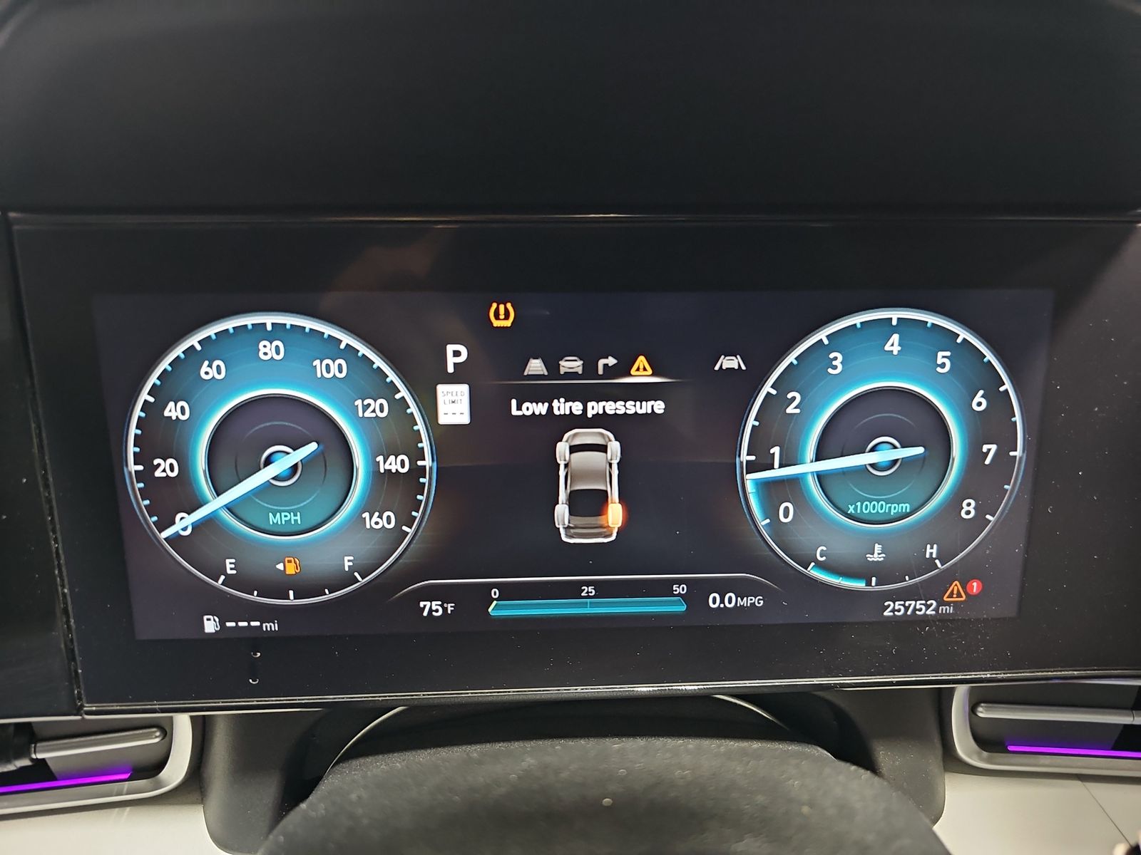 2024 Hyundai Elantra Limited FWD