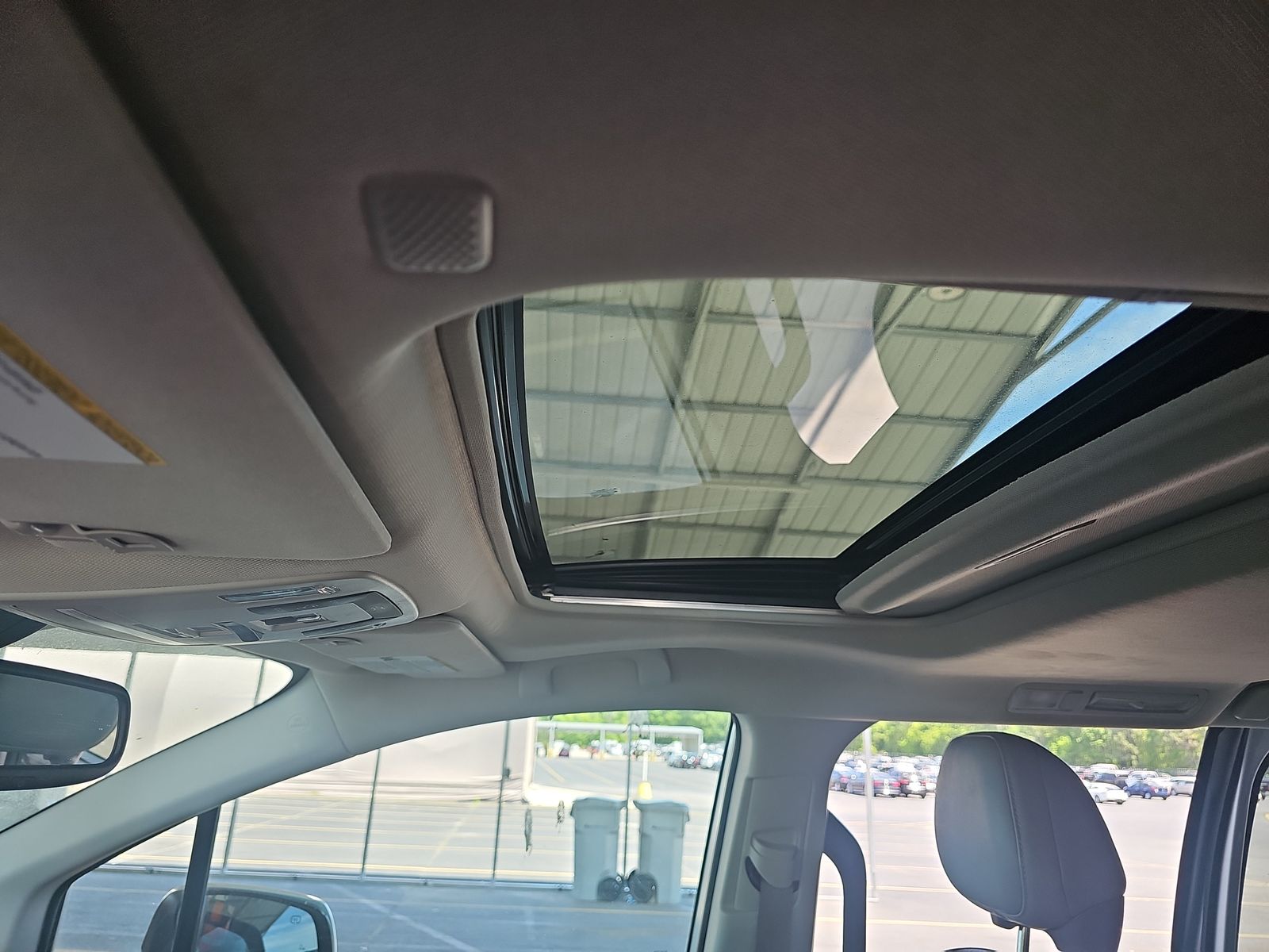 2021 Toyota Sienna XLE FWD
