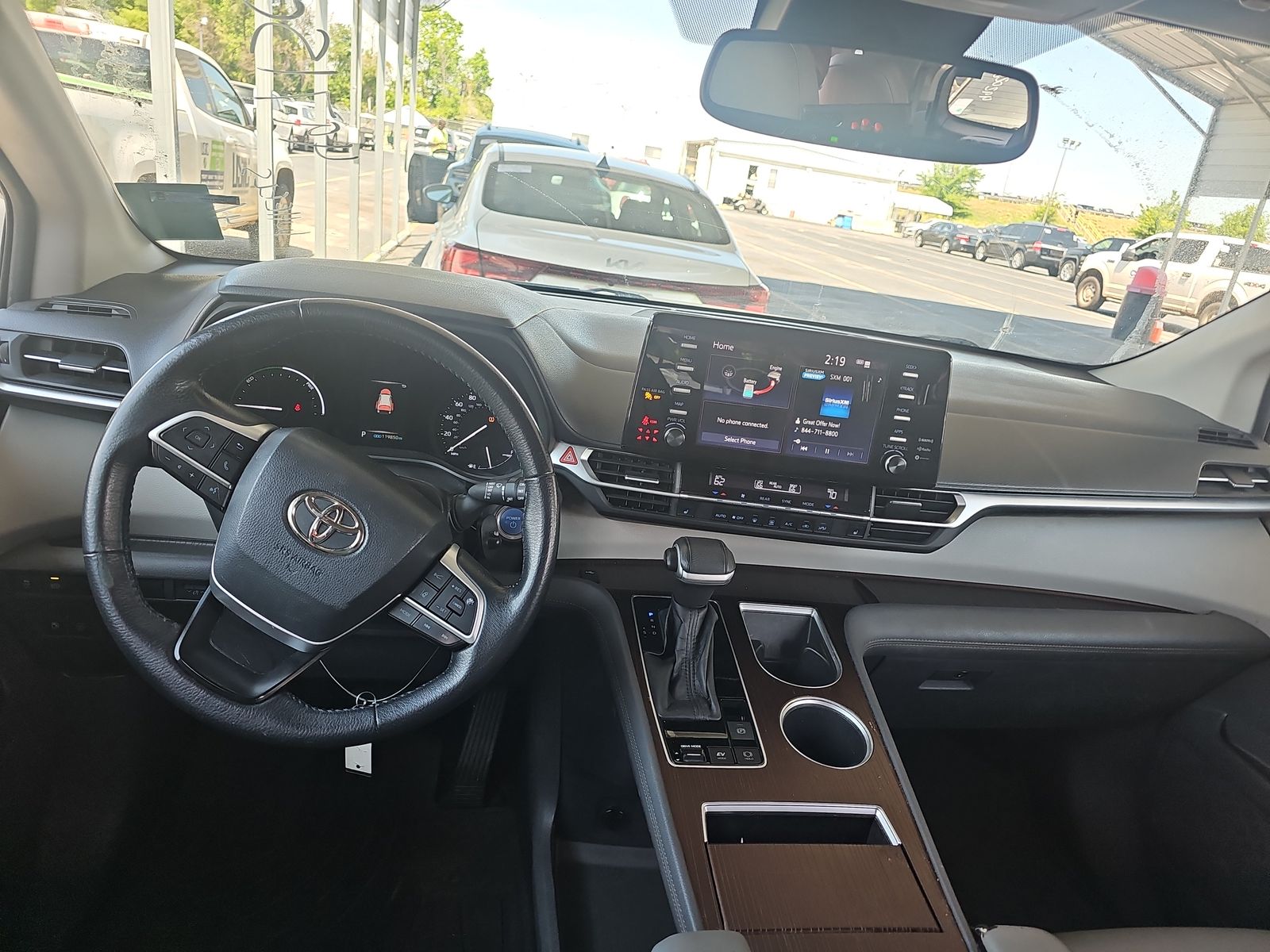 2021 Toyota Sienna XLE FWD