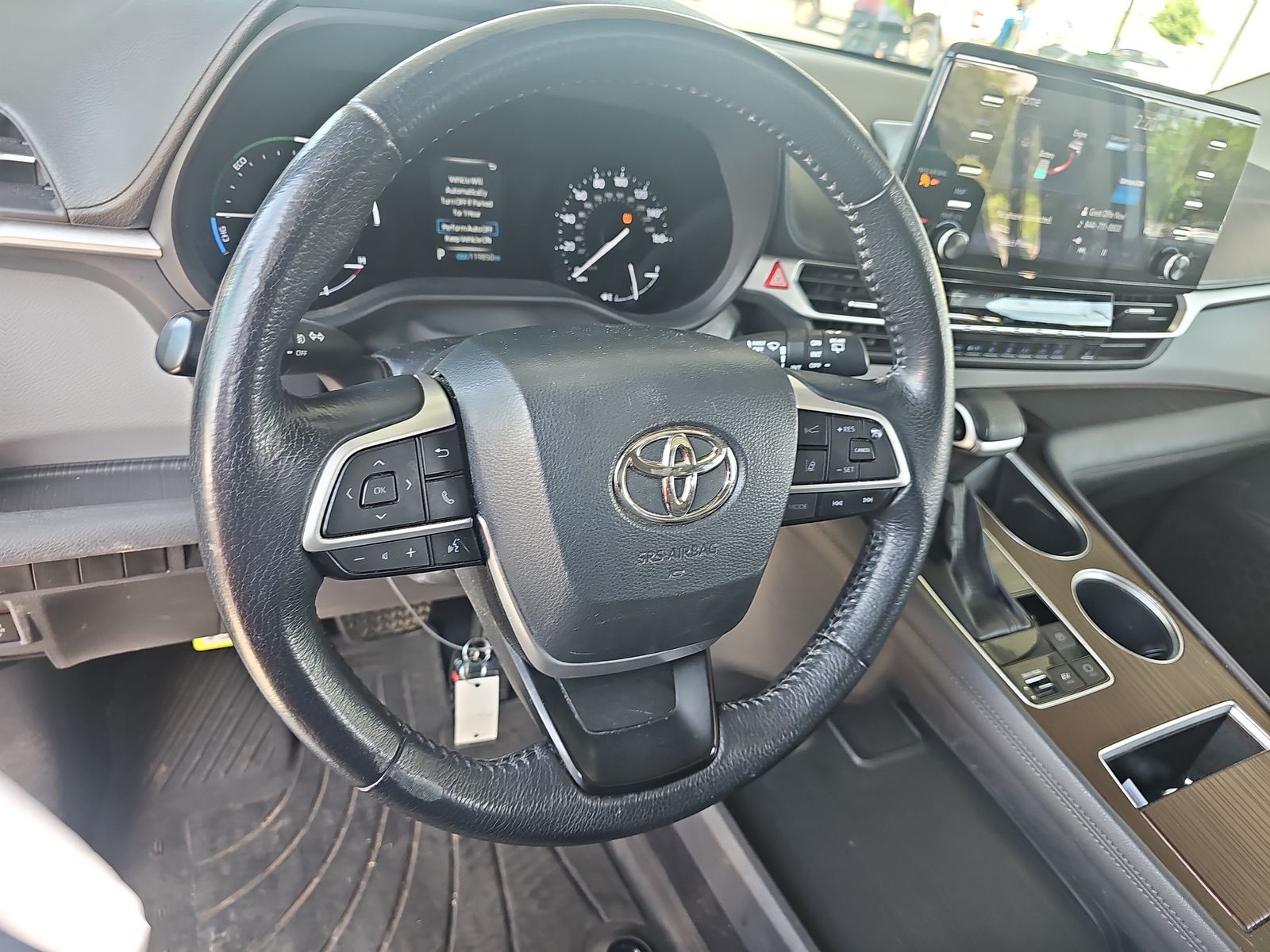 2021 Toyota Sienna XLE FWD