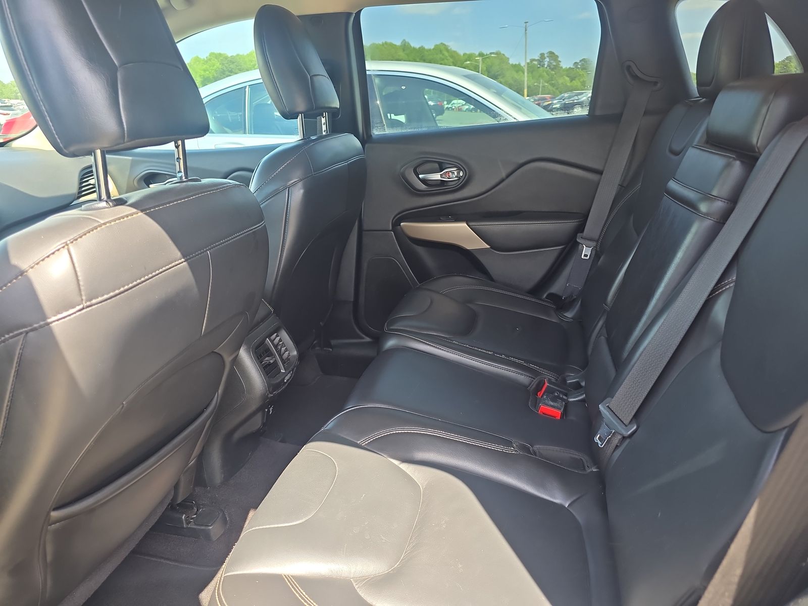 2018 Jeep Cherokee Limited FWD