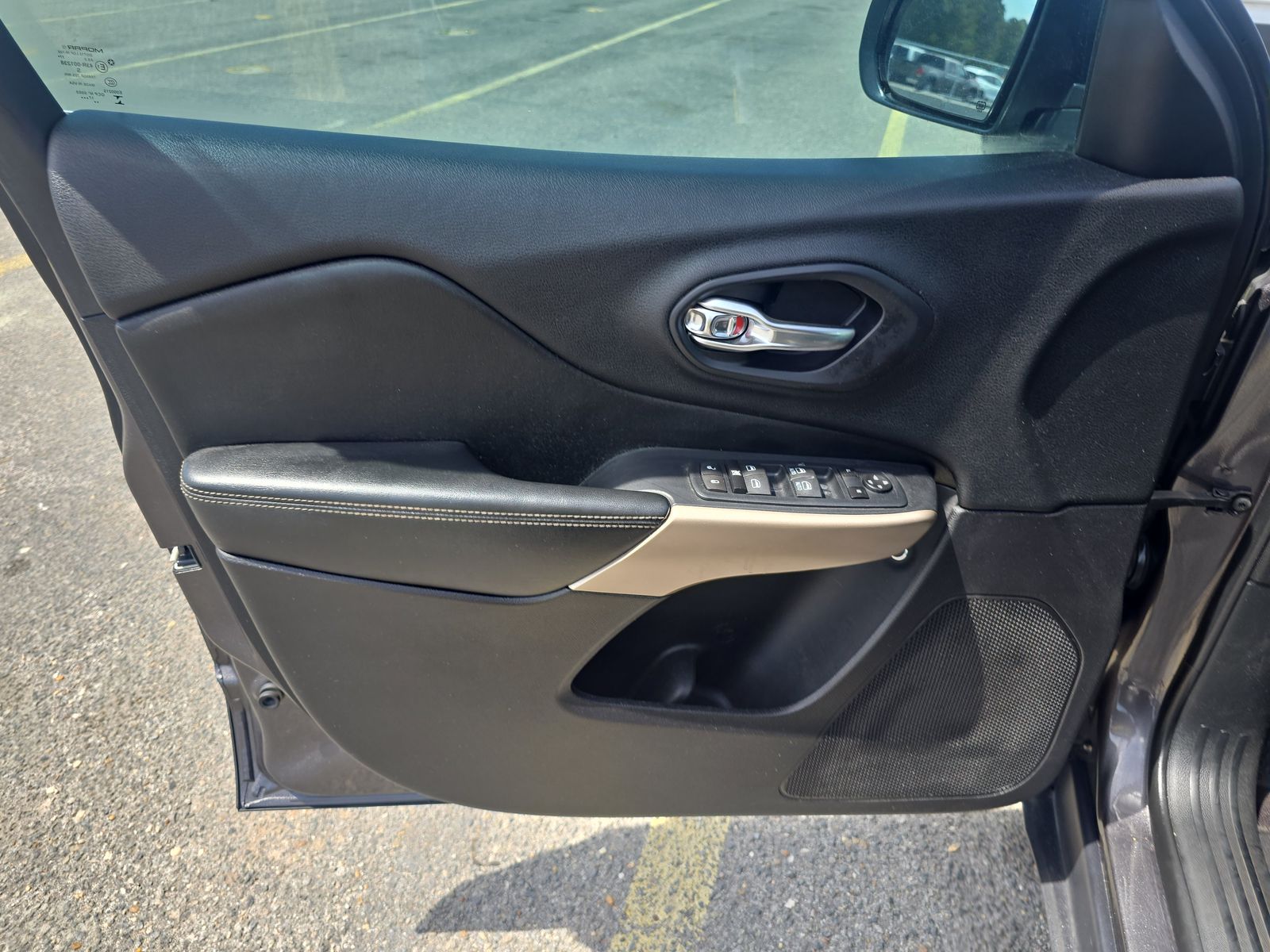 2018 Jeep Cherokee Limited FWD