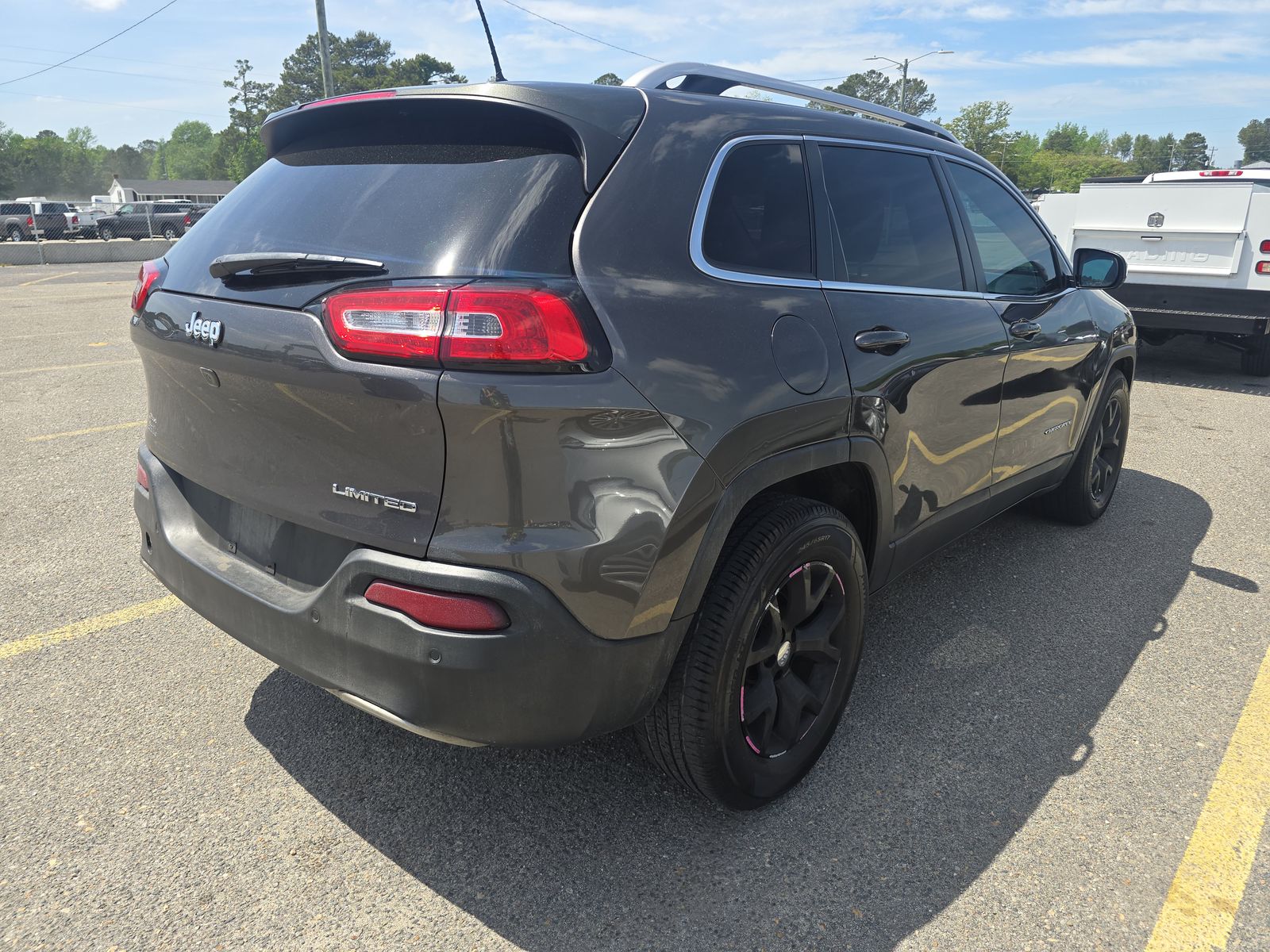 2018 Jeep Cherokee Limited FWD