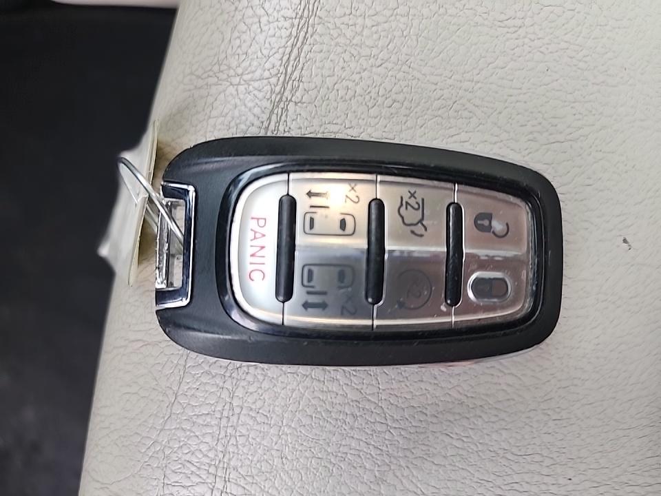 2021 Chrysler Pacifica Touring L FWD