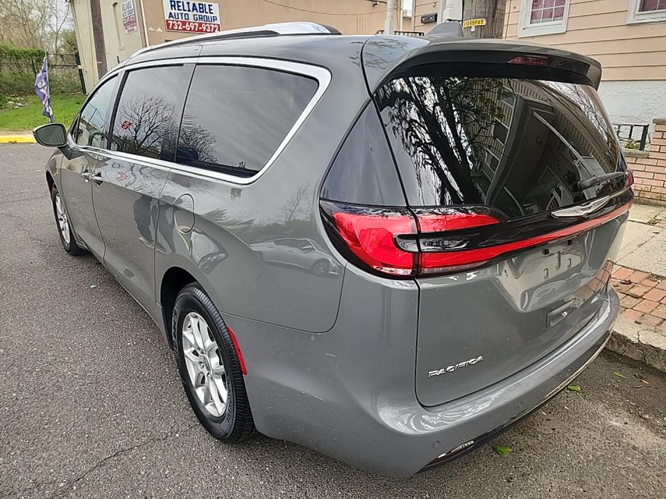 2021 Chrysler Pacifica Touring L FWD