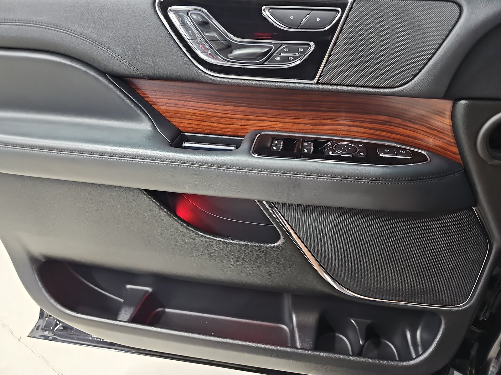 2023 Lincoln Navigator Reserve FWD