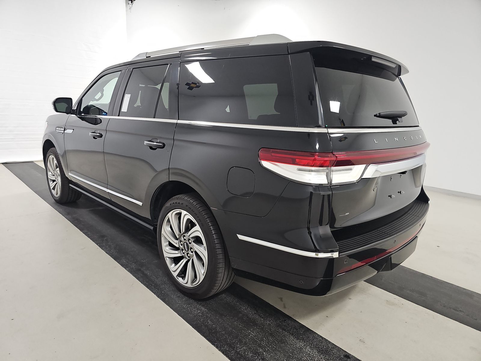 2023 Lincoln Navigator Reserve FWD