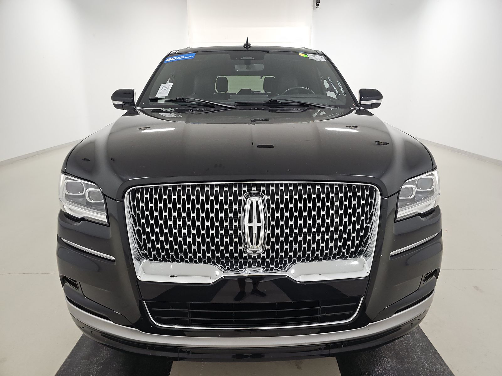 2023 Lincoln Navigator Reserve FWD