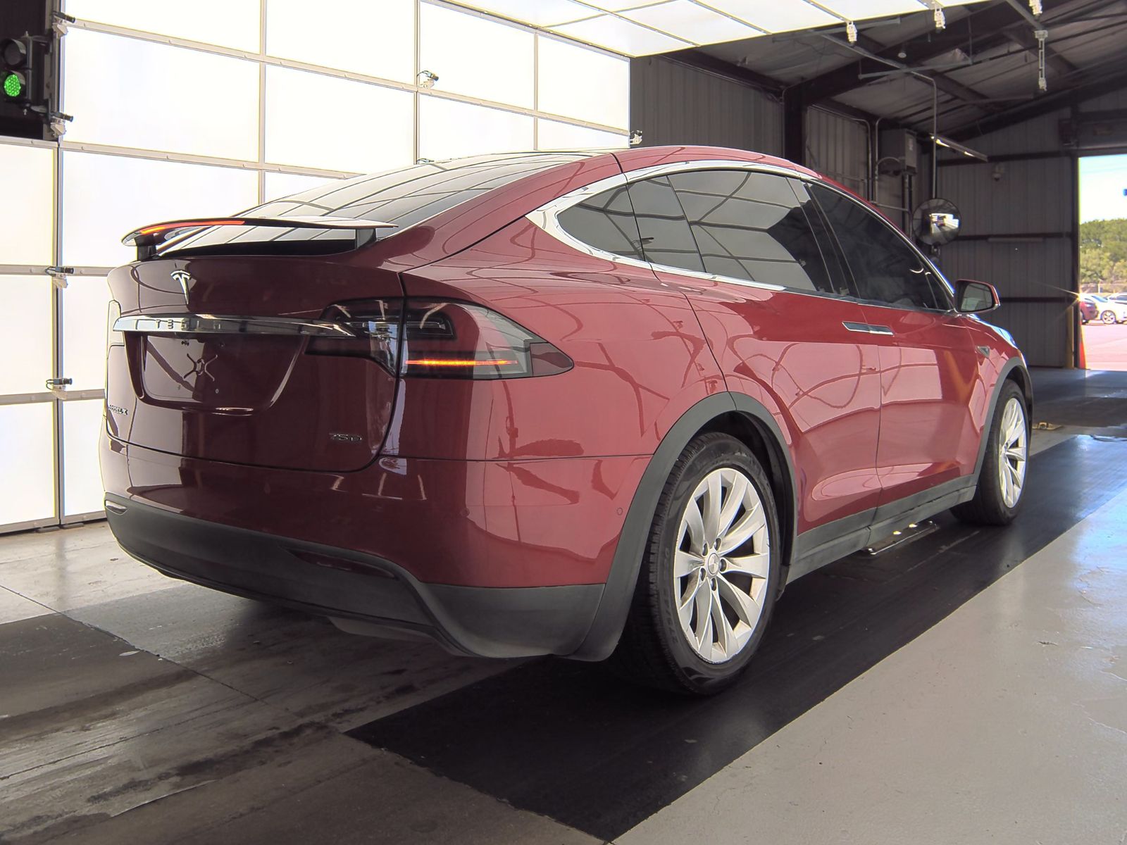 2016 Tesla Model X 75D AWD
