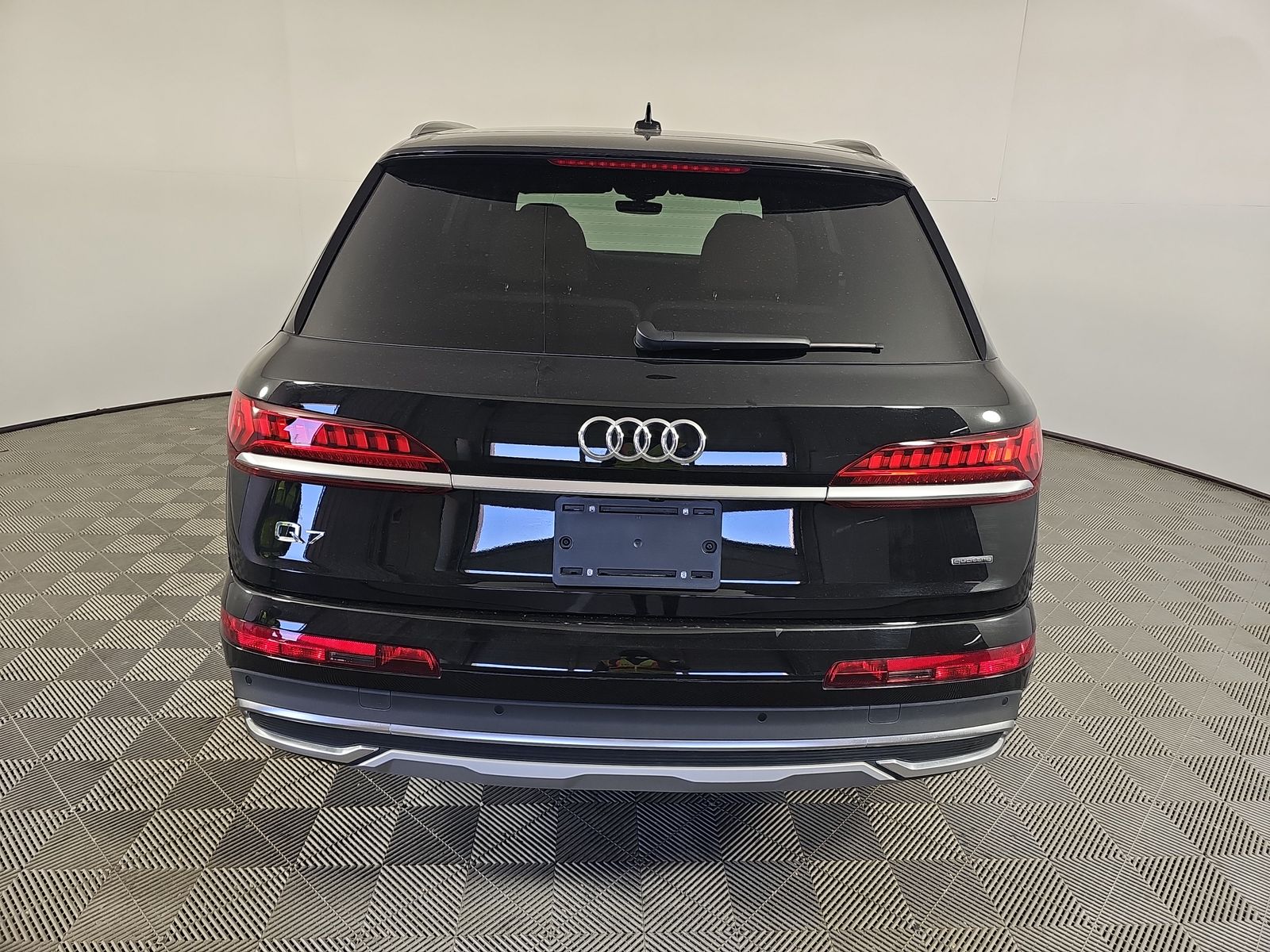 2023 Audi Q7 Premium Plus AWD