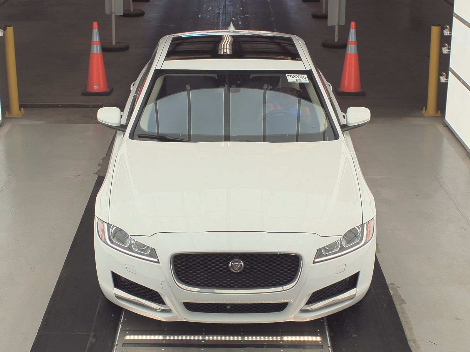 2018 Jaguar XF 25t RWD