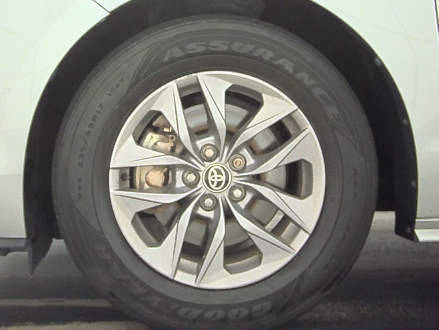 2021 Toyota Sienna XLE FWD