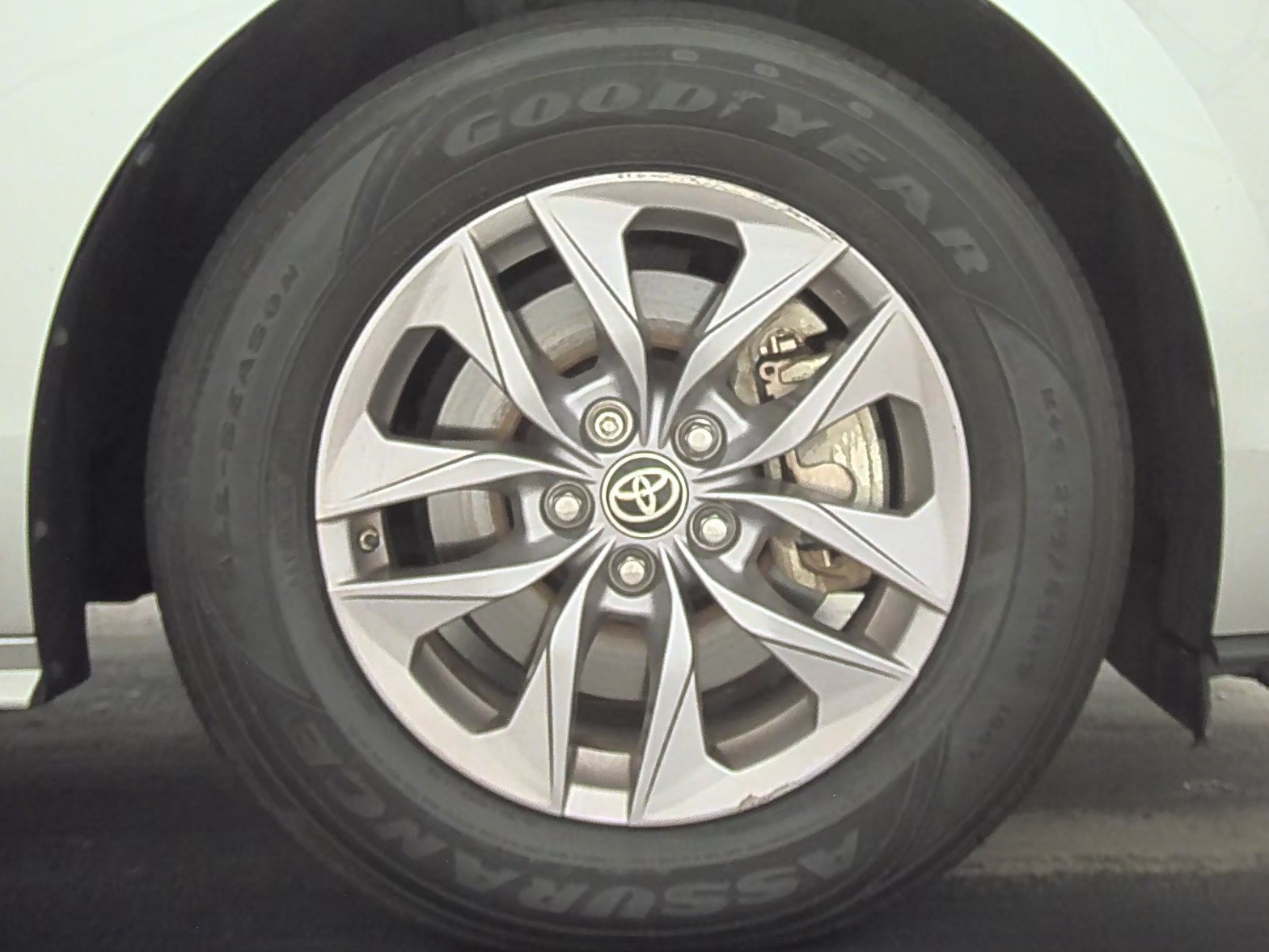 2021 Toyota Sienna XLE FWD