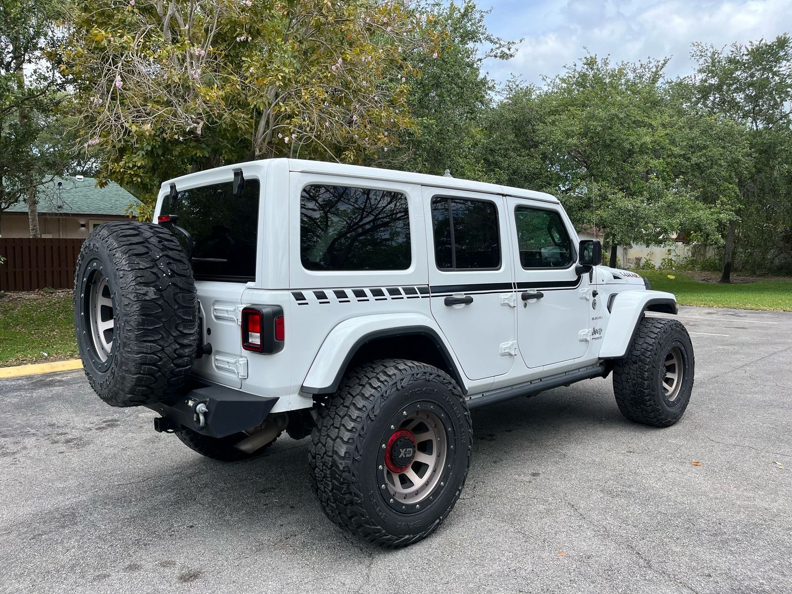 2019 Jeep Wrangler Unlimited Sahara AWD