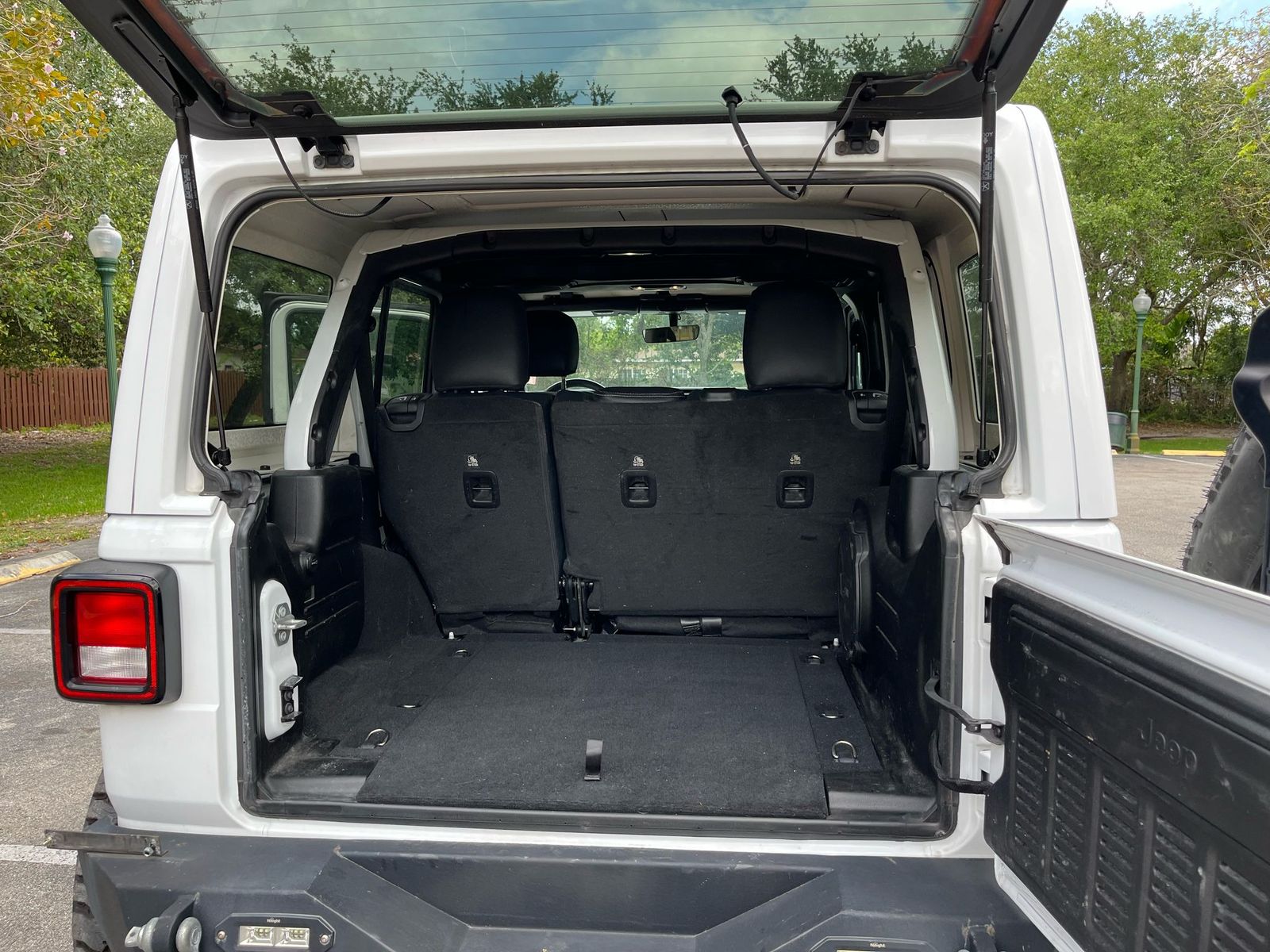 2019 Jeep Wrangler Unlimited Sahara AWD