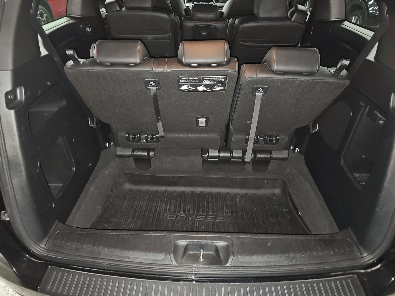 2023 Honda Odyssey Sport FWD