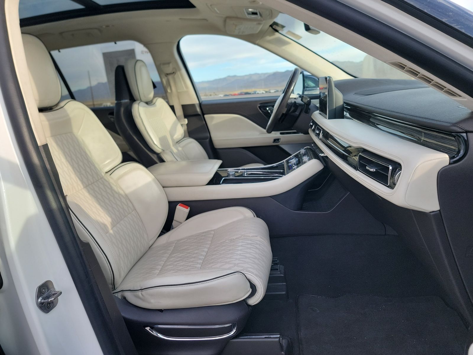 2020 Lincoln Aviator Plug-In Hybrid Black Label Grand Touring AWD