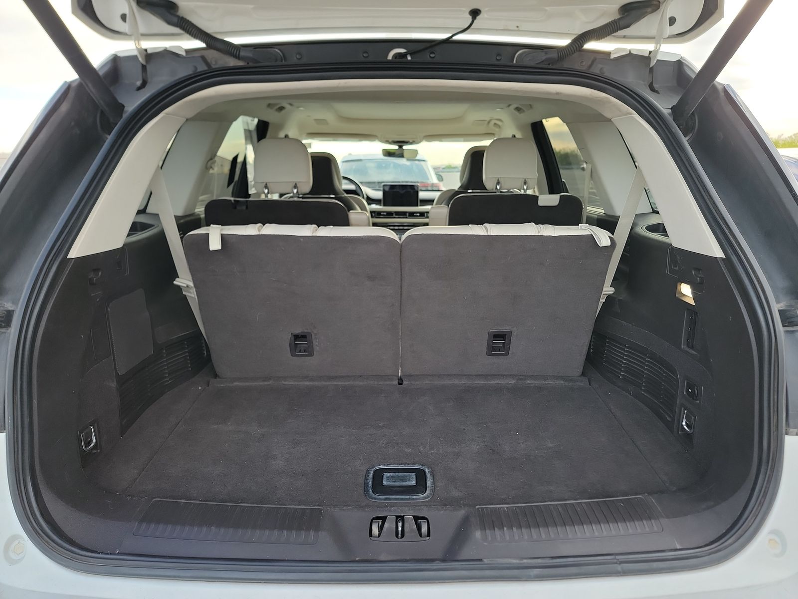 2020 Lincoln Aviator Plug-In Hybrid Black Label Grand Touring AWD