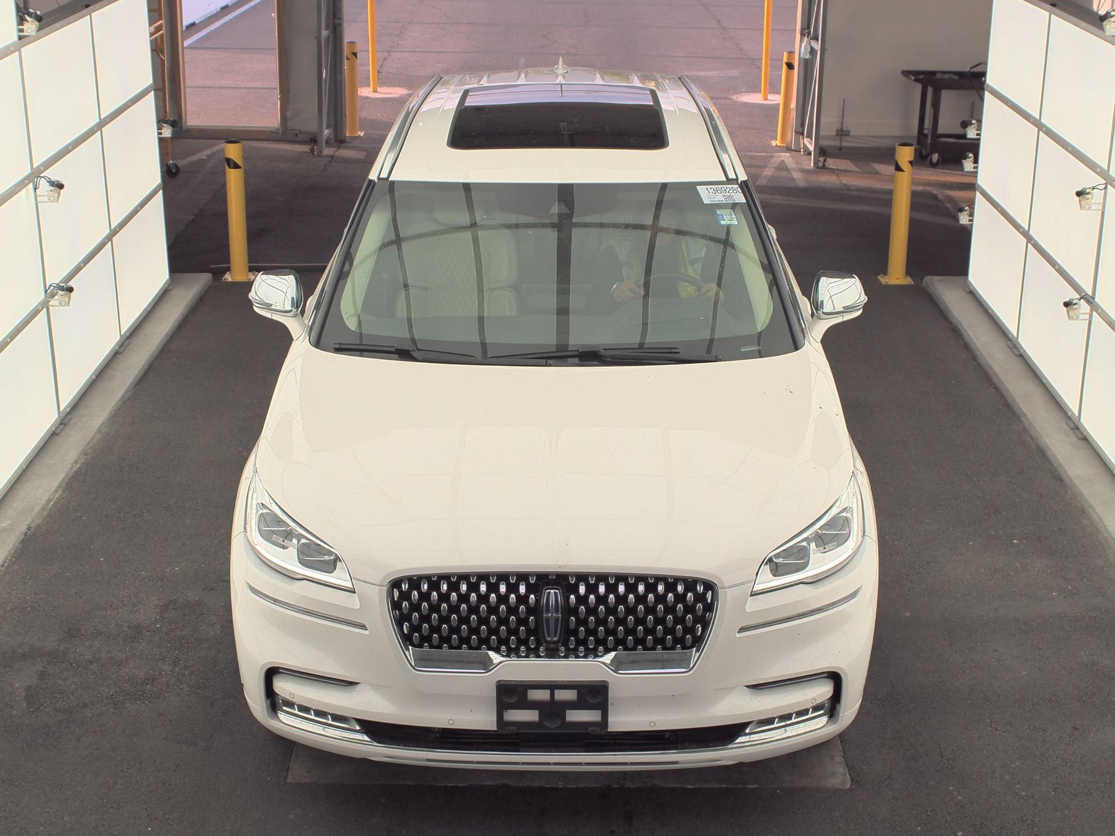2020 Lincoln Aviator Plug-In Hybrid Black Label Grand Touring AWD