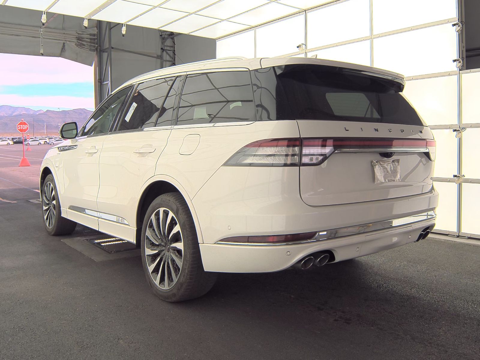 2020 Lincoln Aviator Plug-In Hybrid Black Label Grand Touring AWD