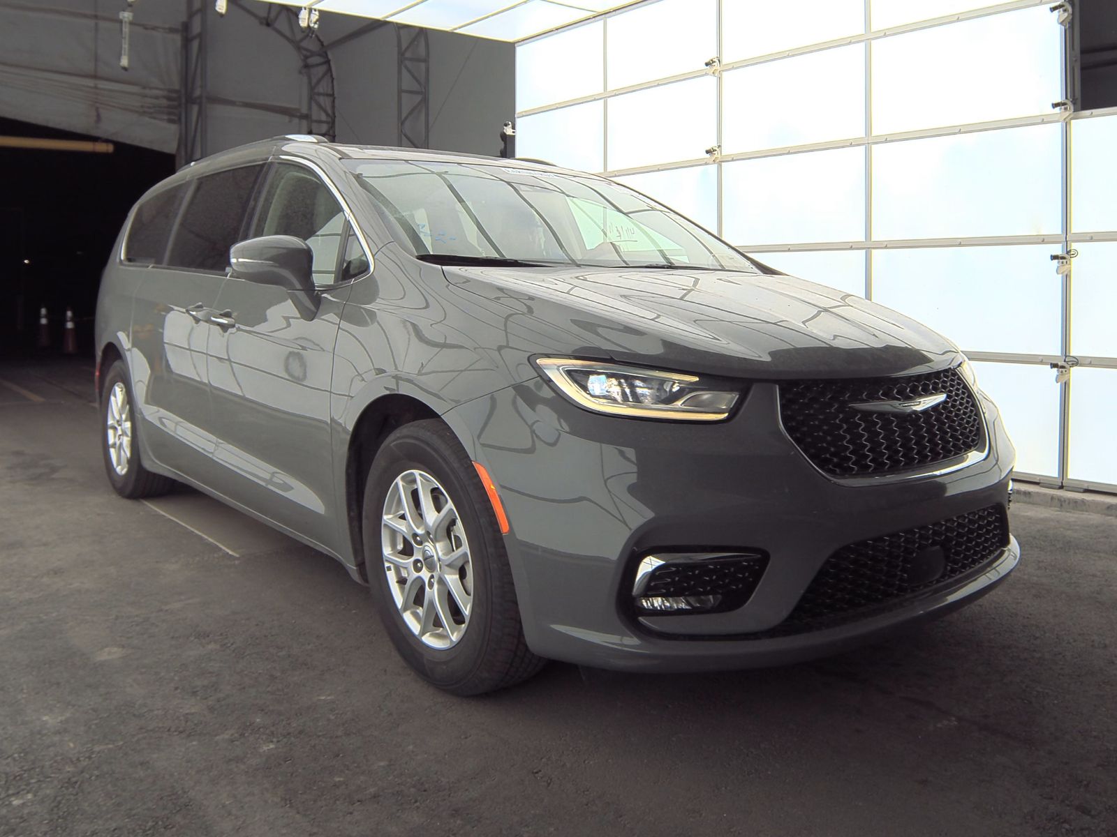 2021 Chrysler Pacifica Touring L FWD