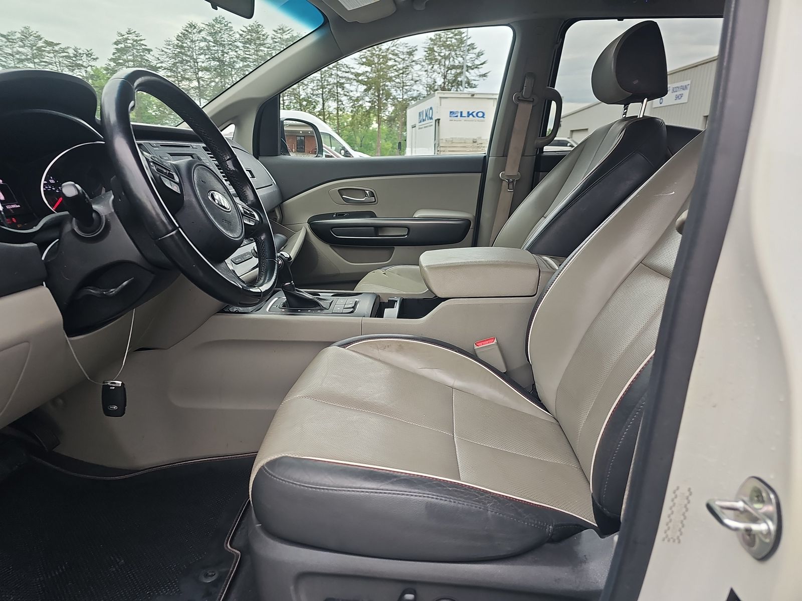 2017 Kia Sedona LX FWD