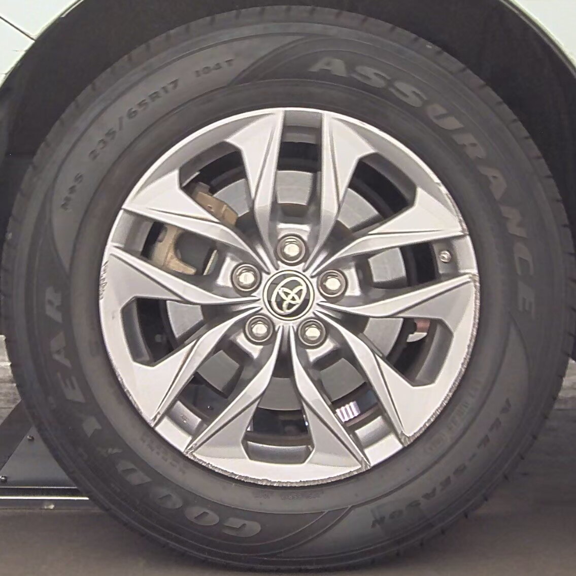 2021 Toyota Sienna XLE FWD
