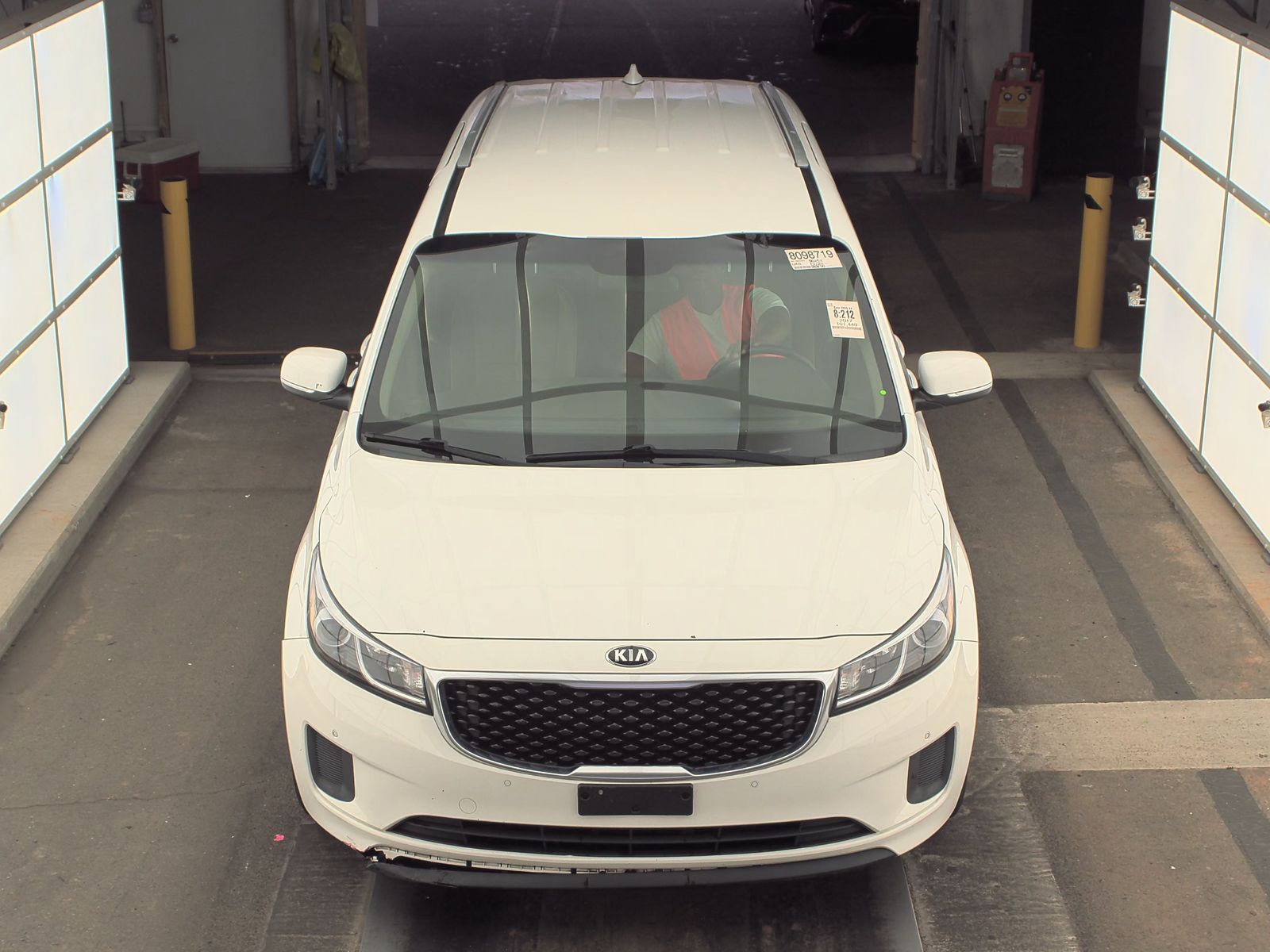 2017 Kia Sedona LX FWD