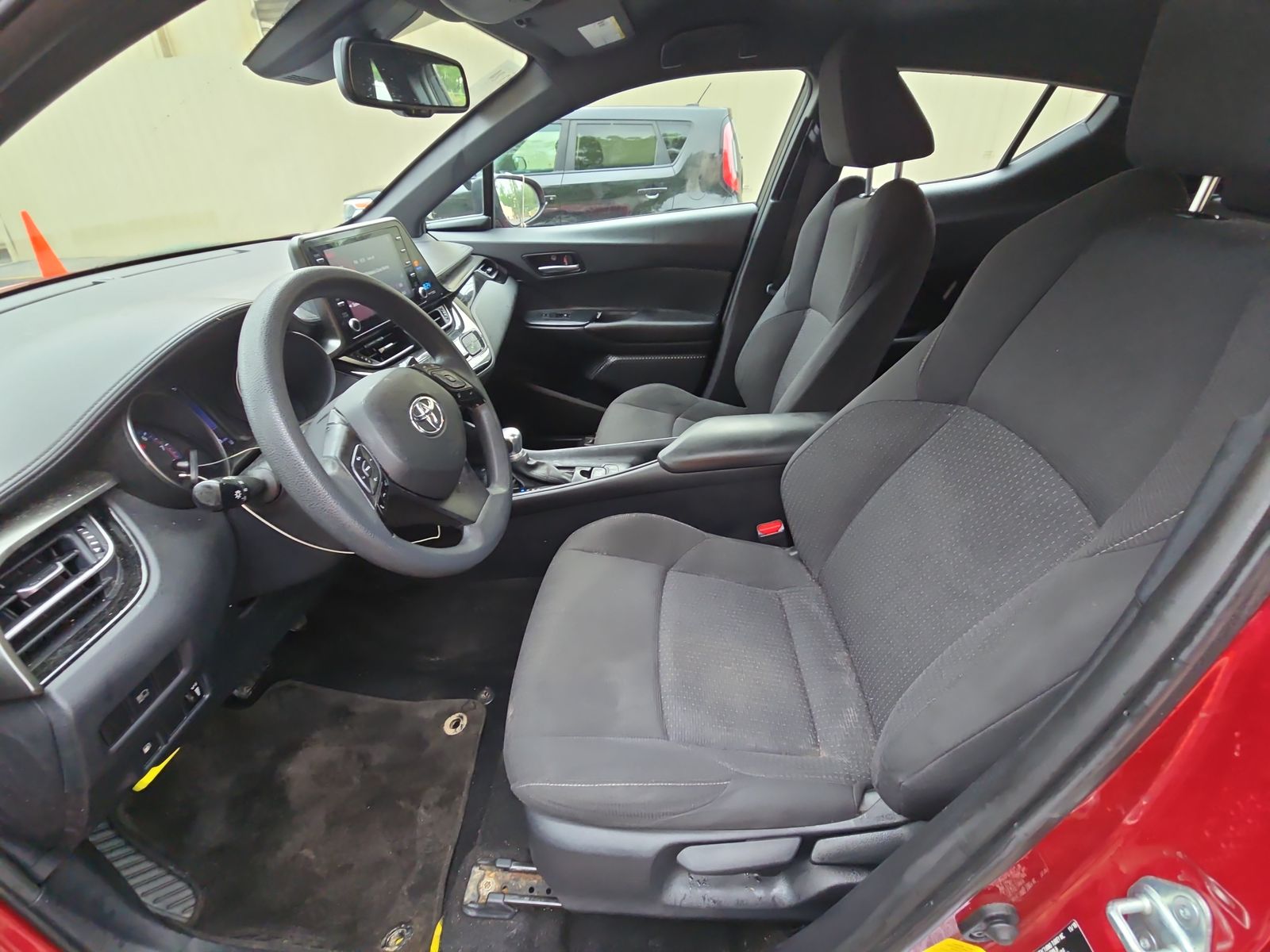 2019 Toyota C-HR LE FWD