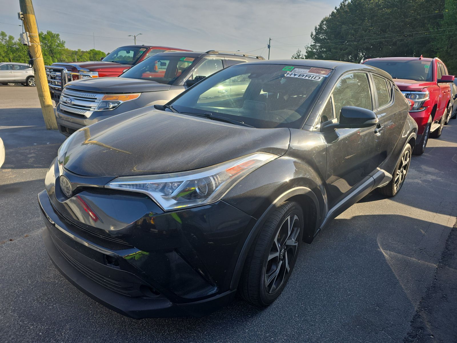 2019 Toyota C-HR XLE FWD