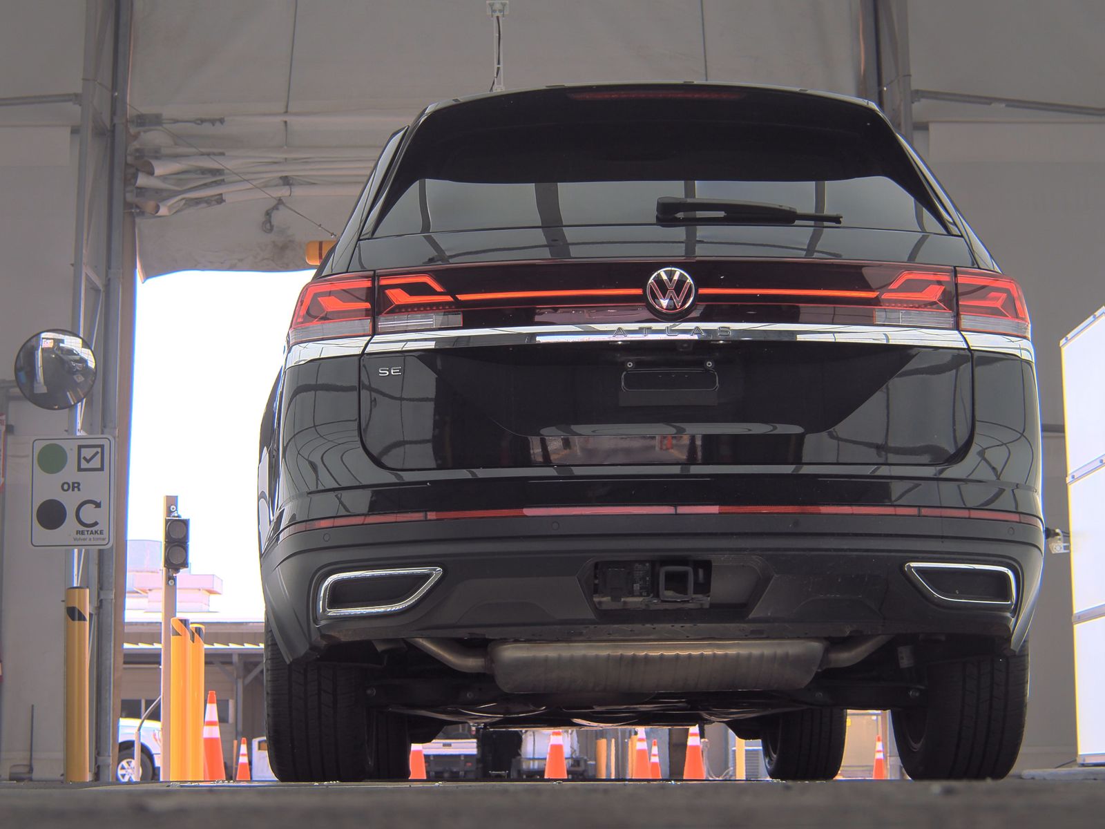 2024 Volkswagen Atlas 2.0T SE FWD