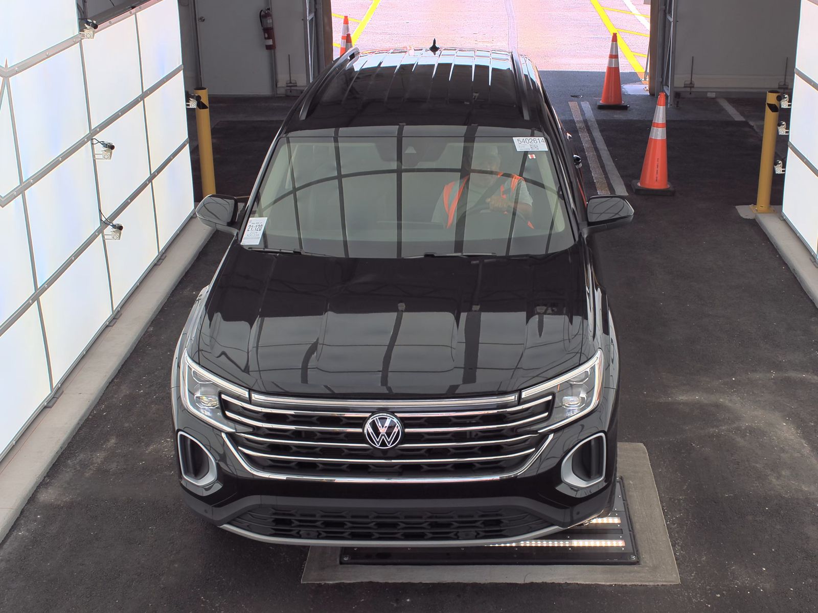 2024 Volkswagen Atlas 2.0T SE FWD