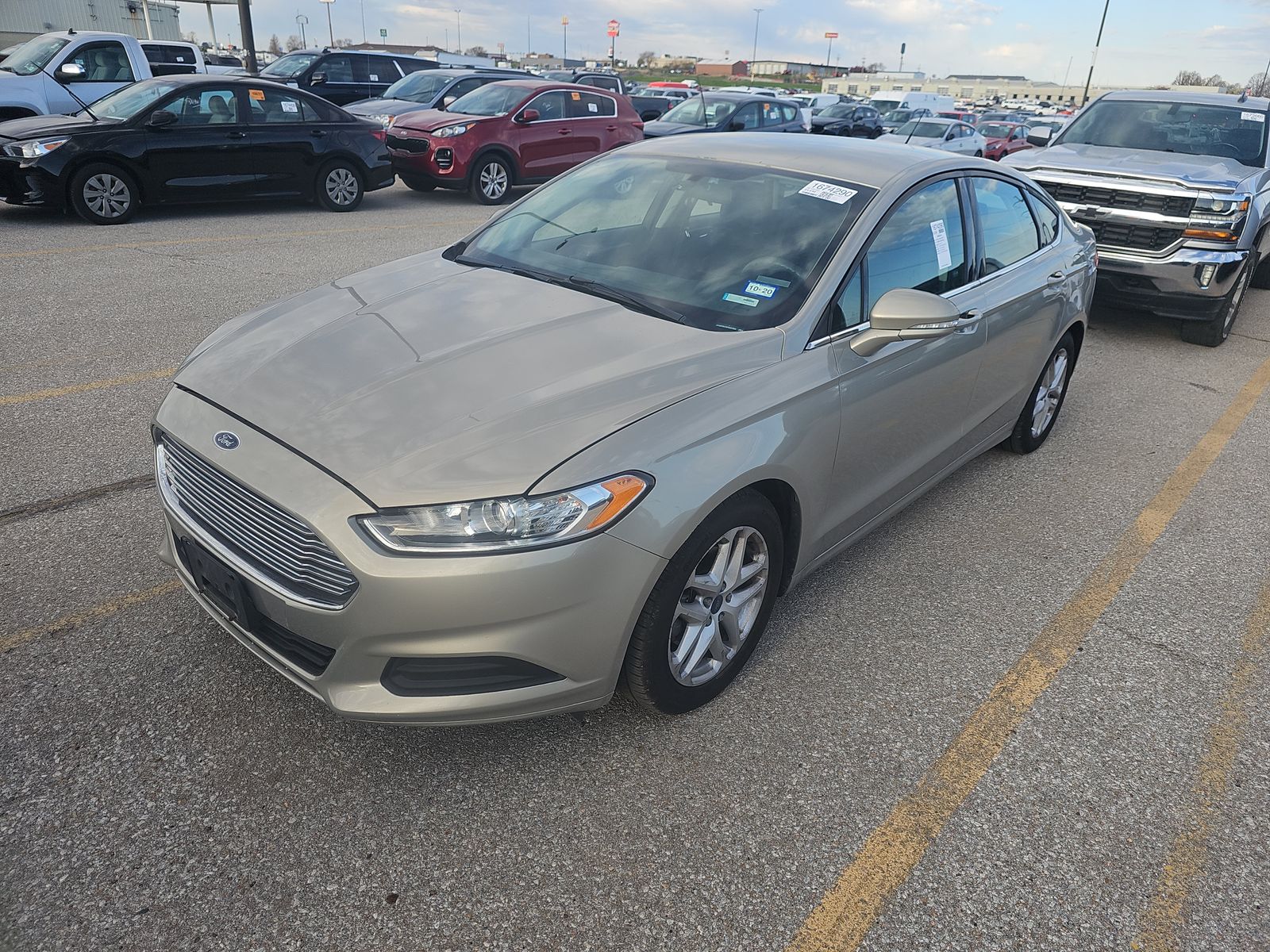 2015 Ford Fusion SE FWD