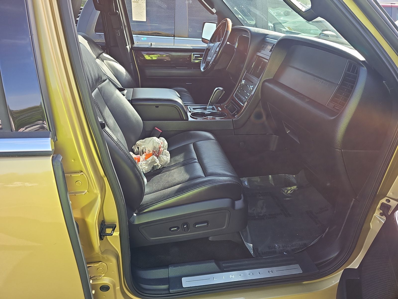 2016 Lincoln Navigator L Select AWD