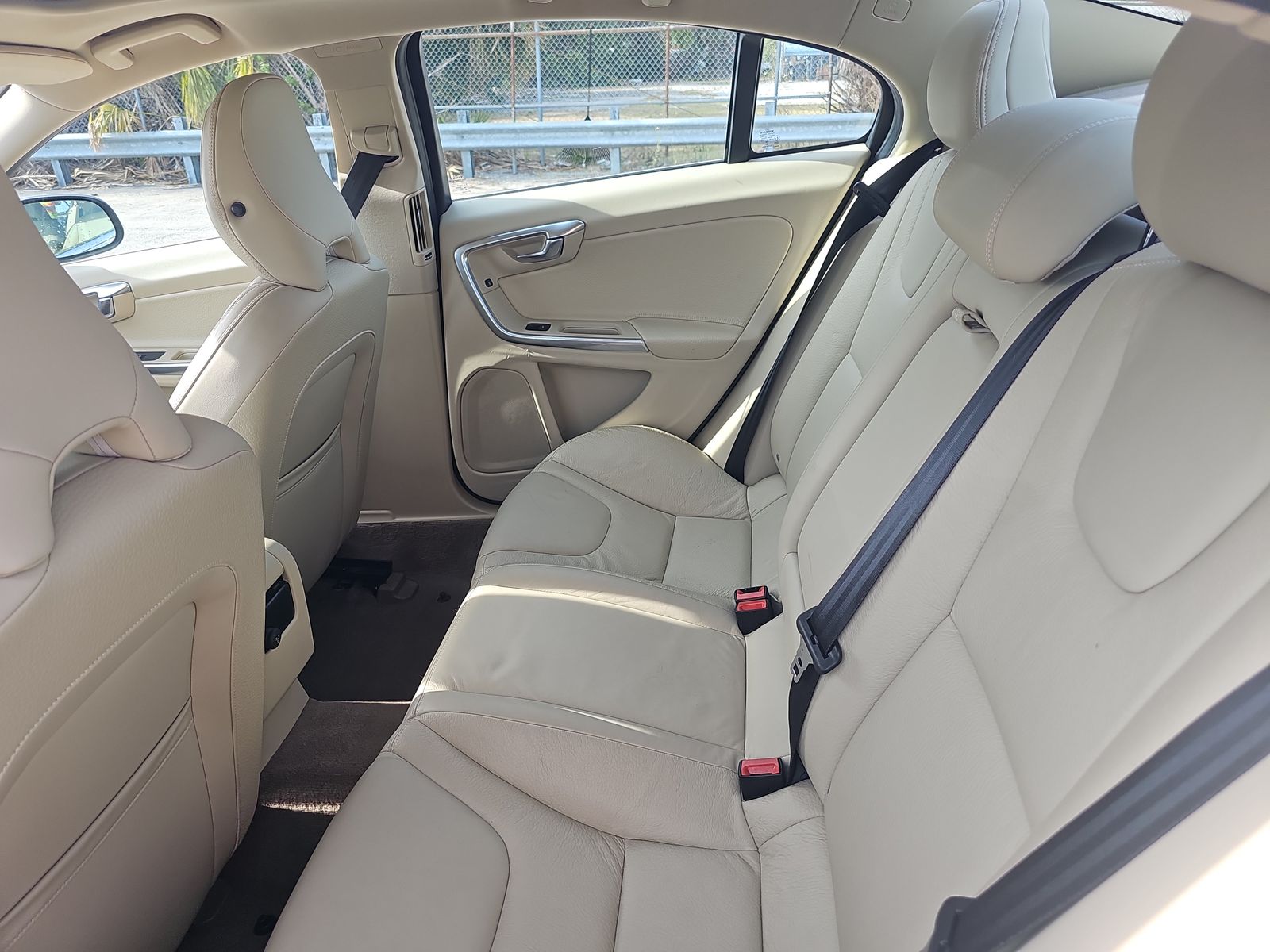 2014 Volvo S60 T5 FWD