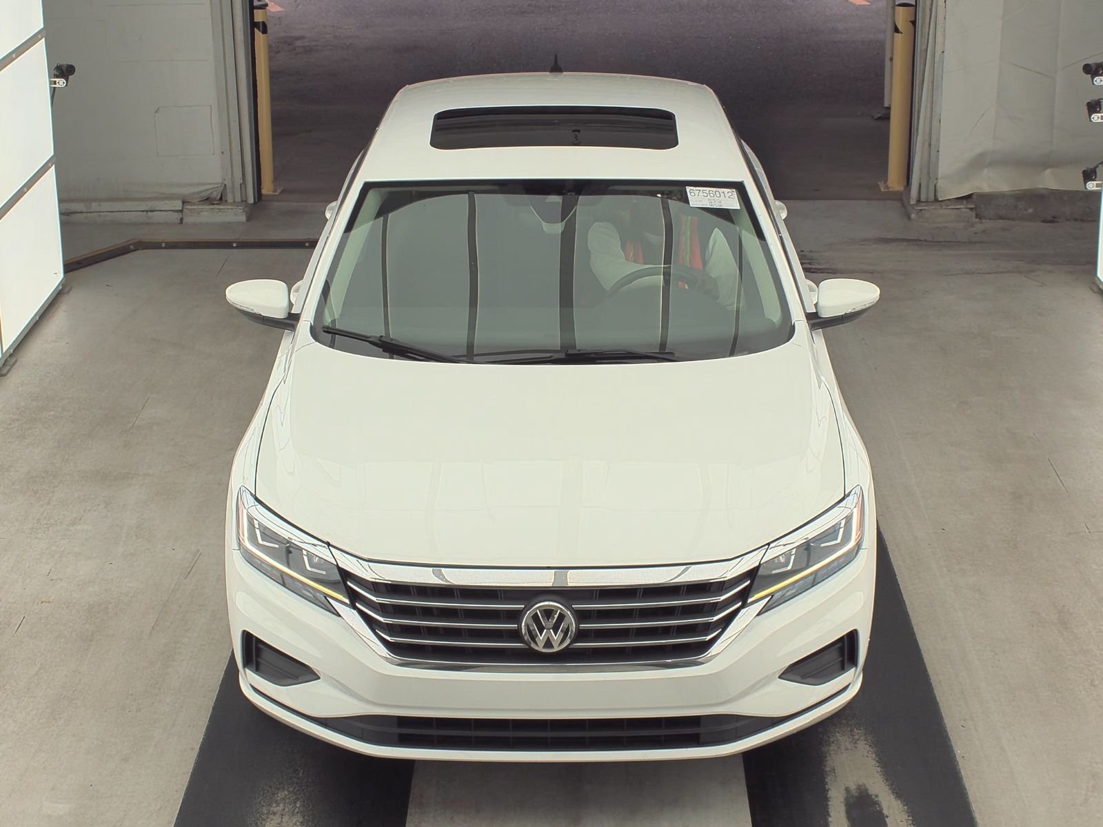 2021 Volkswagen Passat 2.0T SE FWD