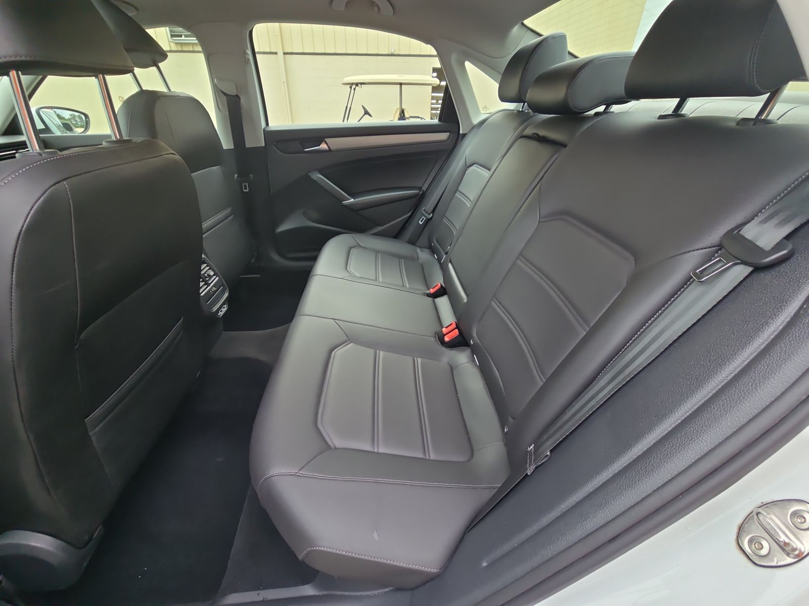 2021 Volkswagen Passat 2.0T SE FWD