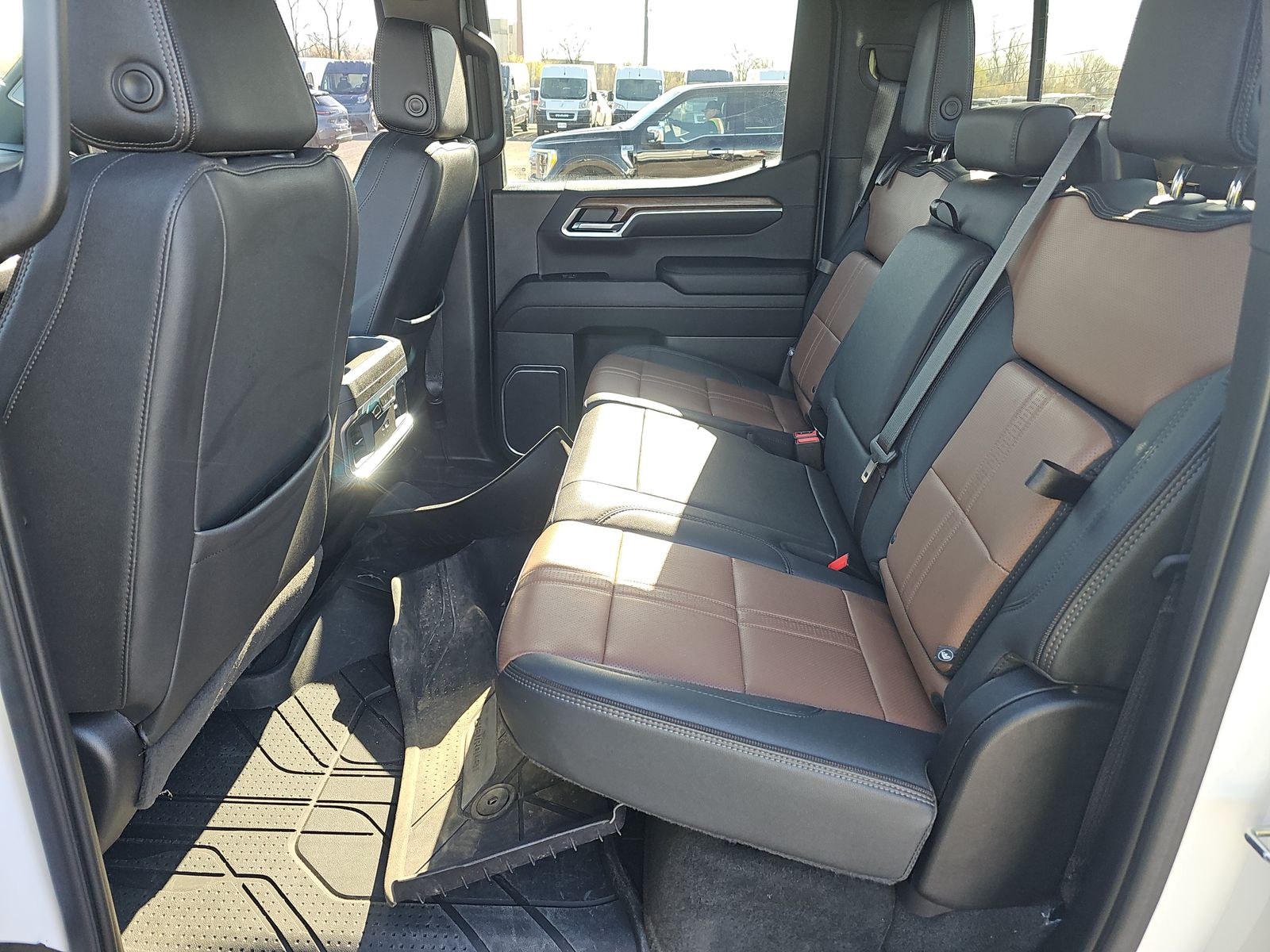 2023 Chevrolet Silverado 1500 High Country AWD