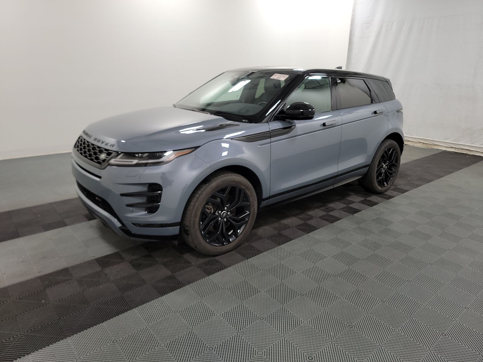 2022 Land Rover Range Rover Evoque R-Dynamic SE AWD