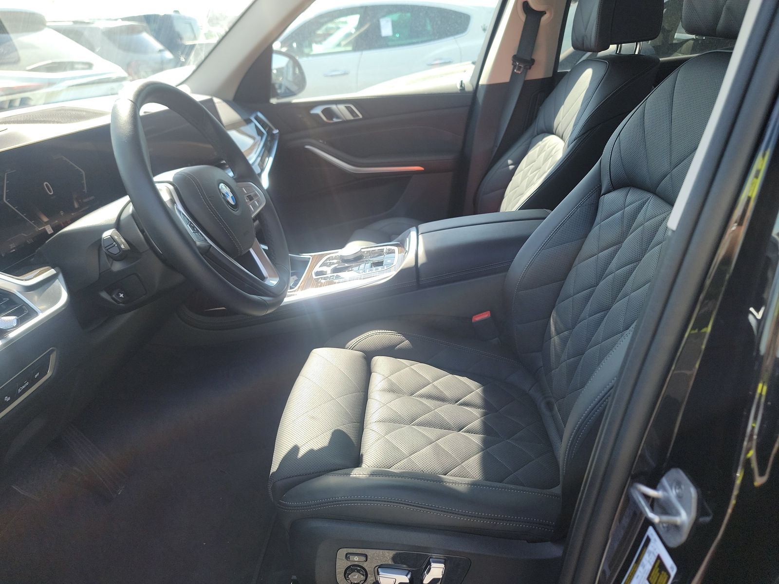 2024 BMW X7 xDrive40i AWD