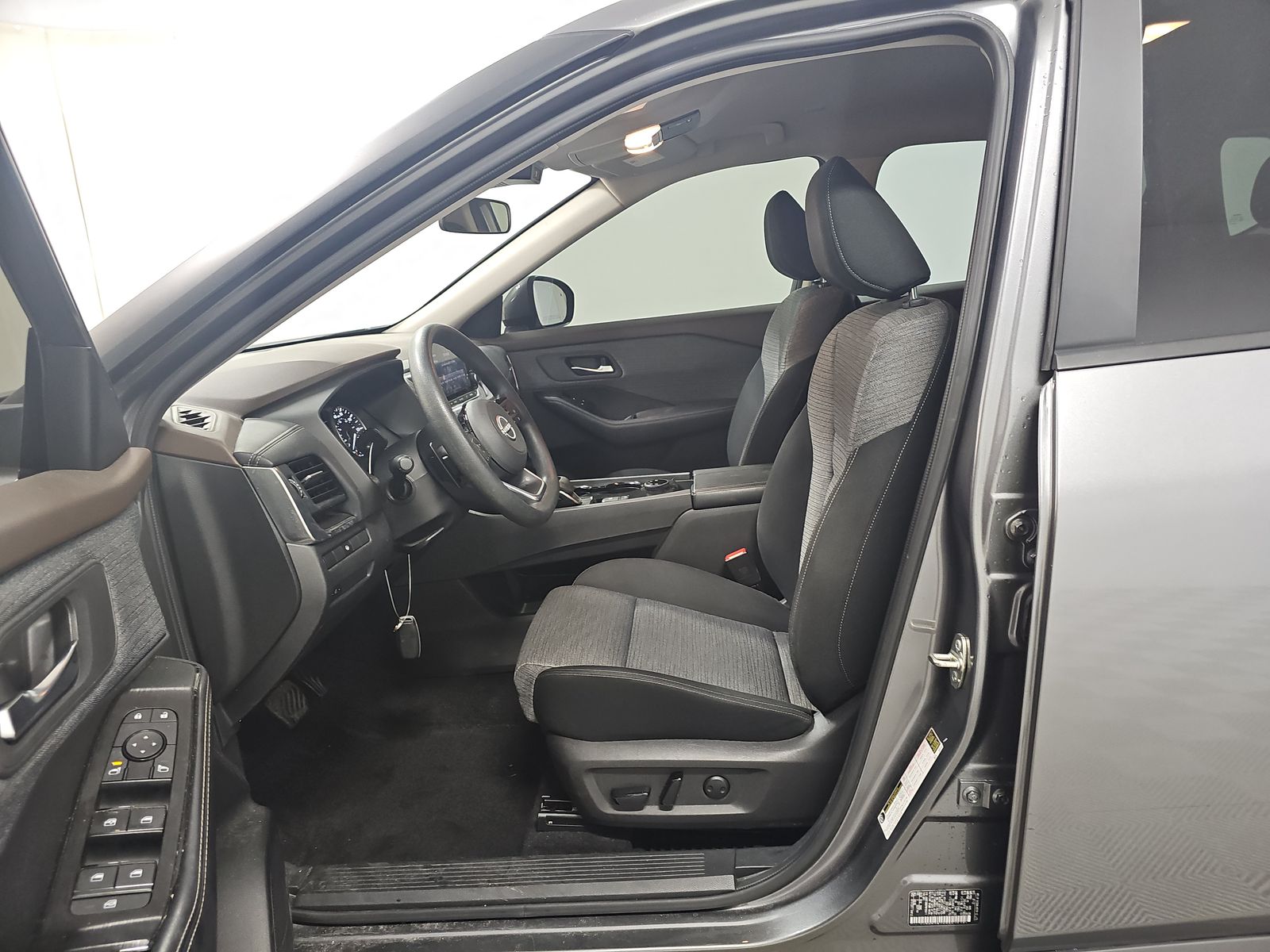 2023 Nissan Rogue SV AWD