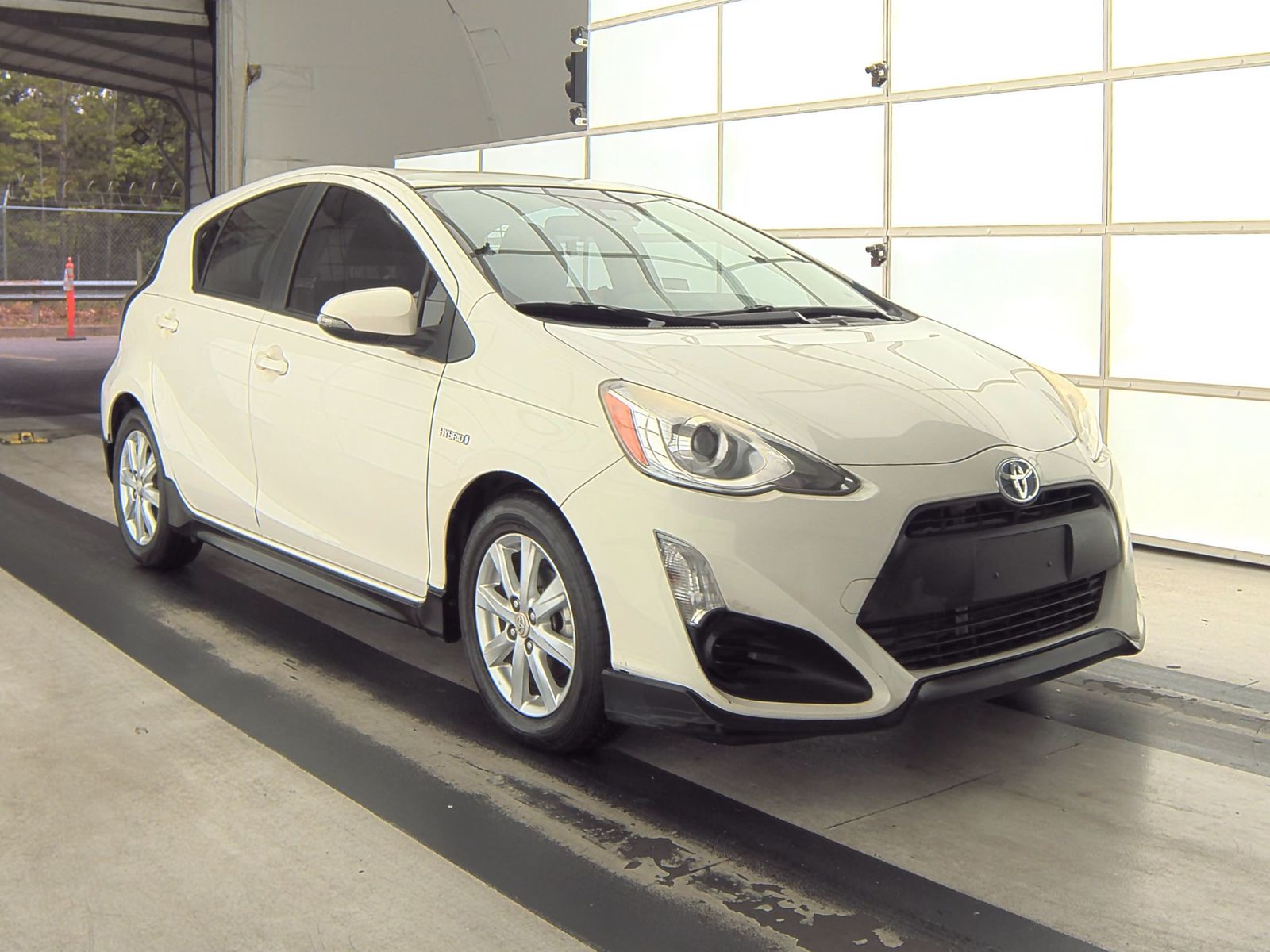 2017 Toyota Prius c Two FWD