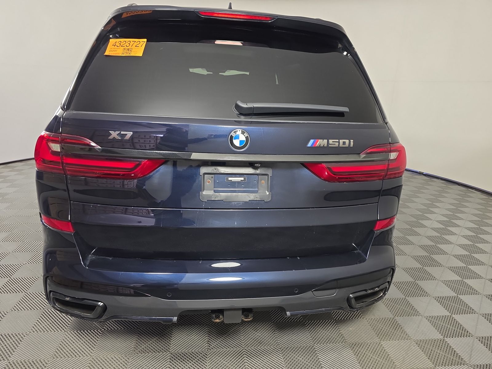 2022 BMW X7 M50i AWD