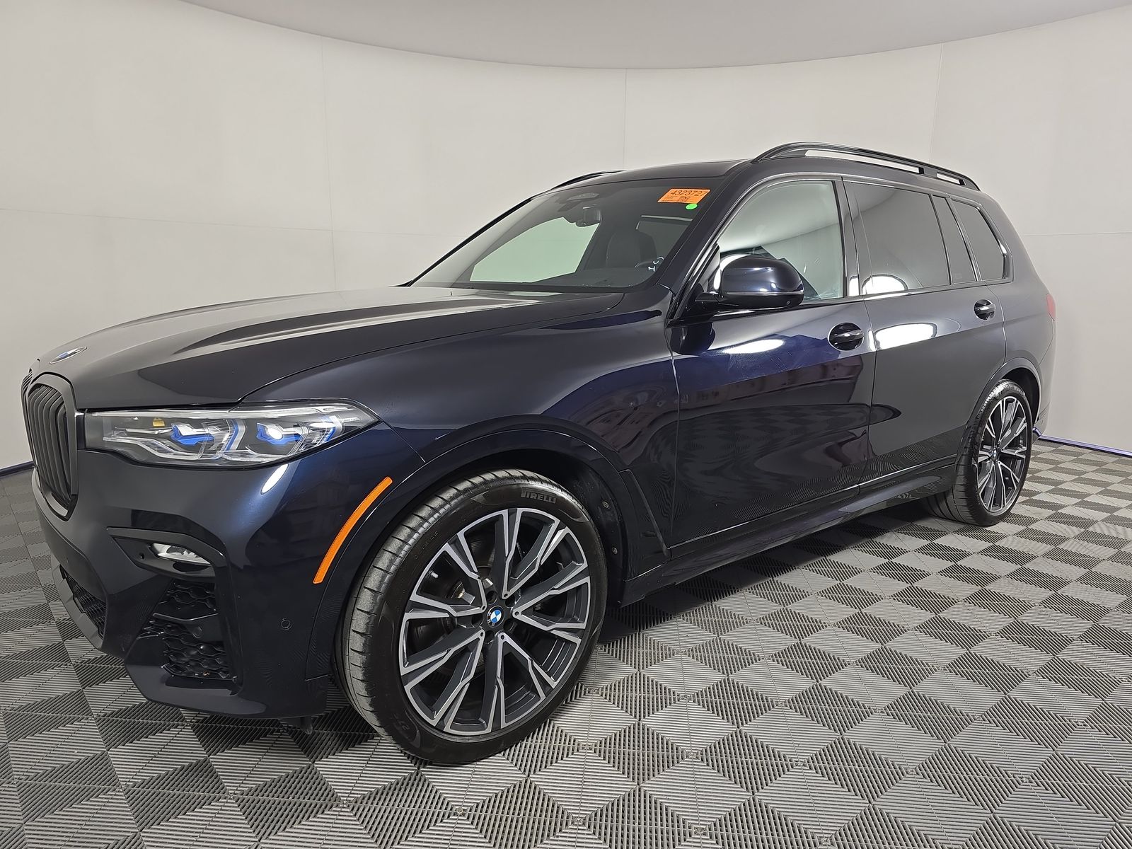 2022 BMW X7 M50i AWD