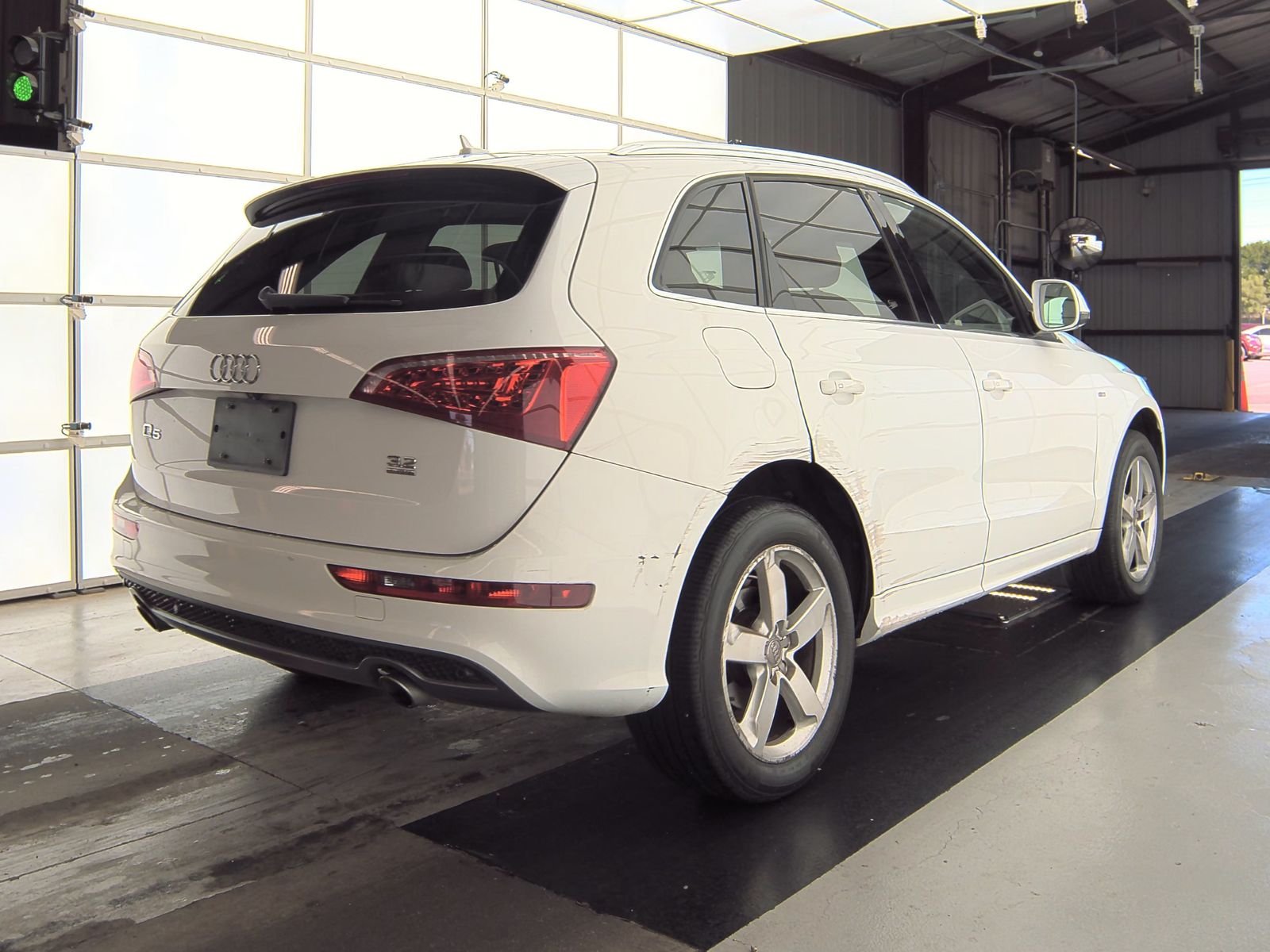 2012 Audi Q5 3.2 Premium Plus AWD